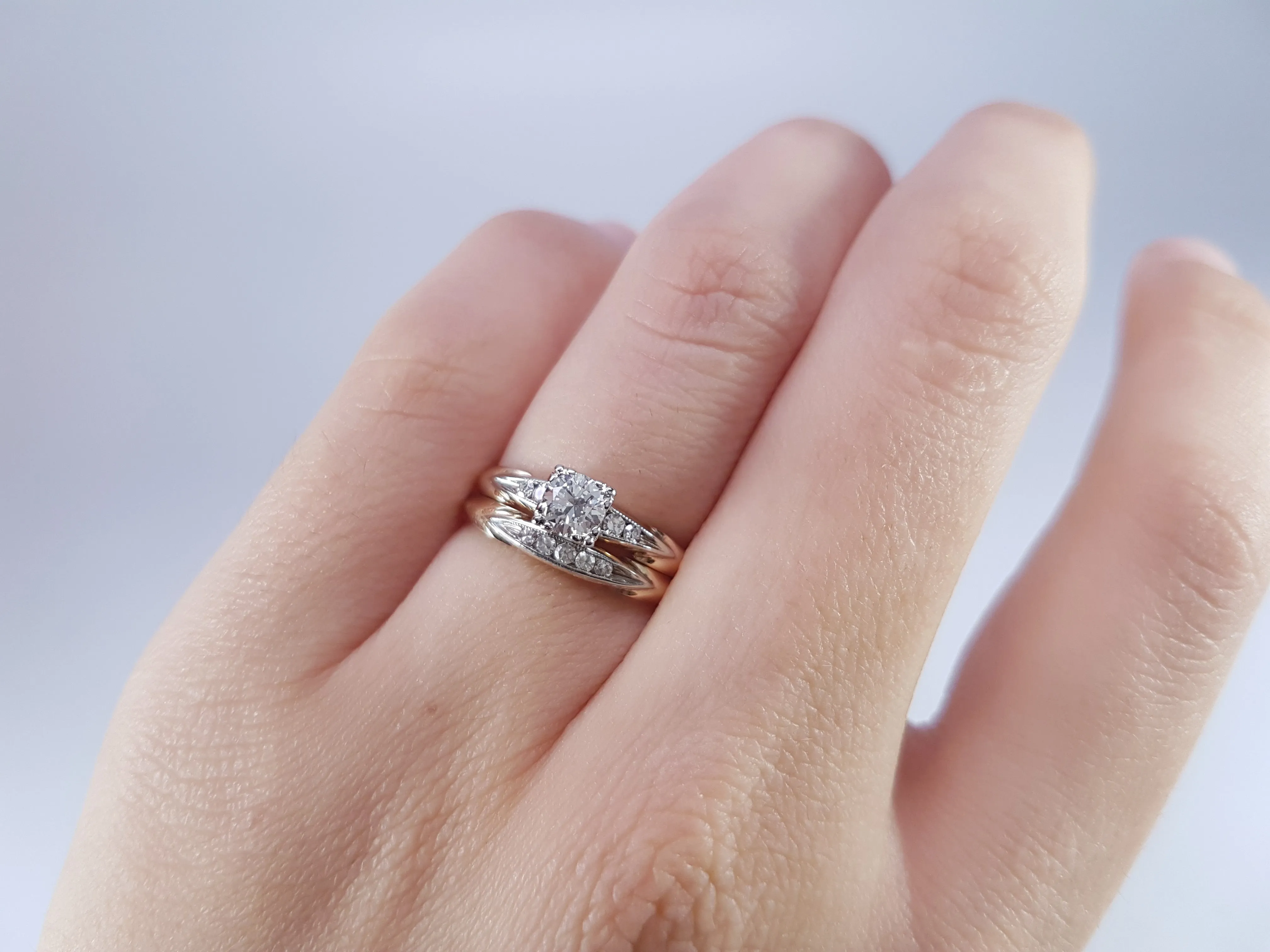 0.30CTW VINTAGE DIAMOND WEDDING SET SIGNED BLUEBIRD