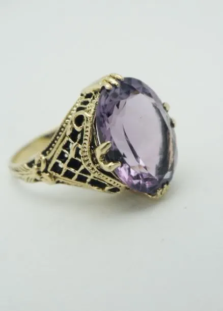 10k Amethyst Filigree Ring