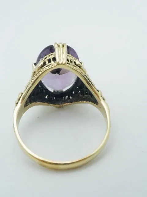 10k Amethyst Filigree Ring
