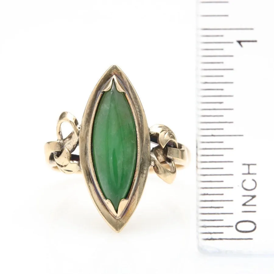 14K Yellow Gold and Jadeite Ring - Arts and Crafts Style - 1930s