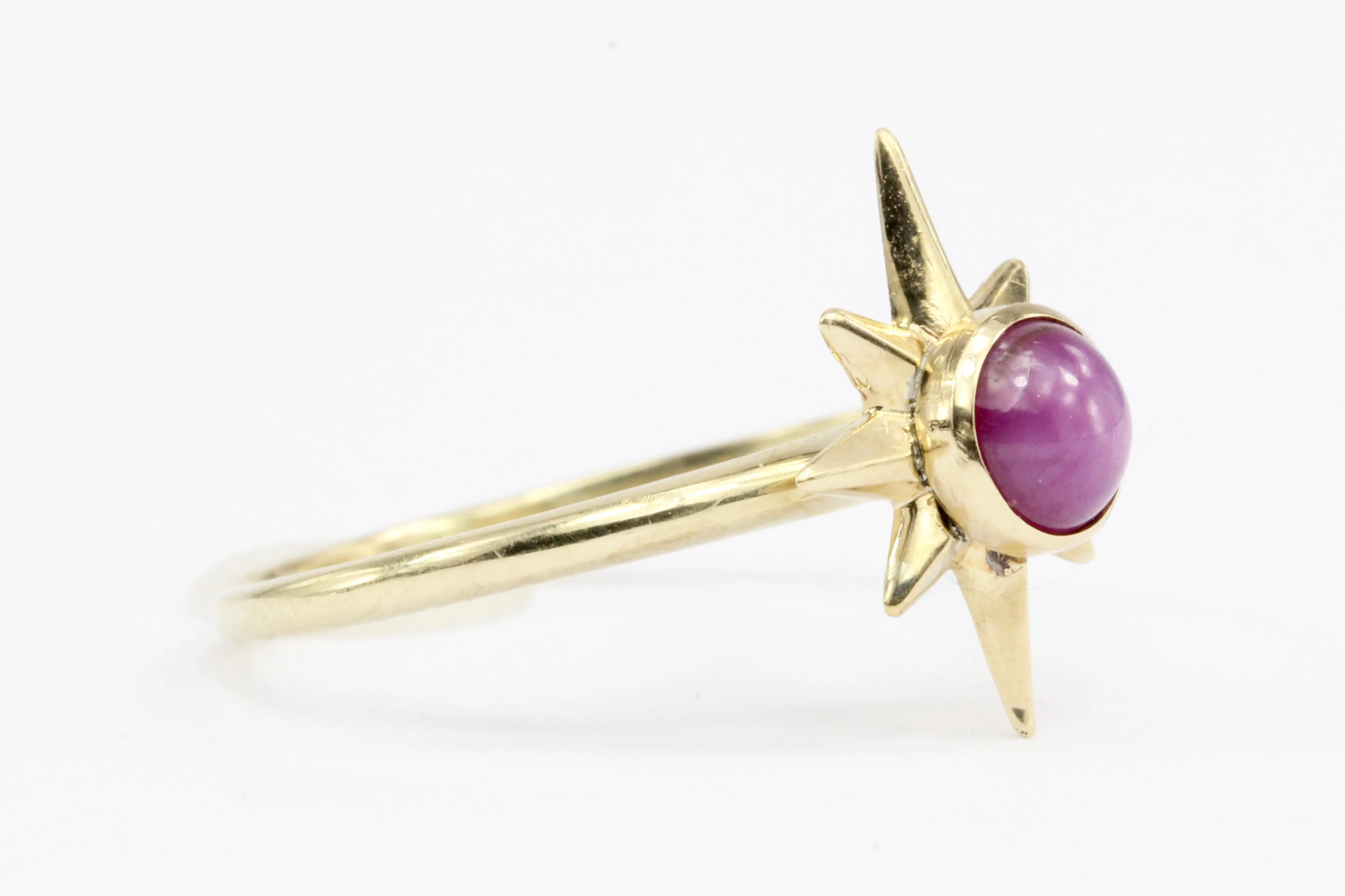 14K Yellow Gold Pink Star Sapphire Ring Size 7