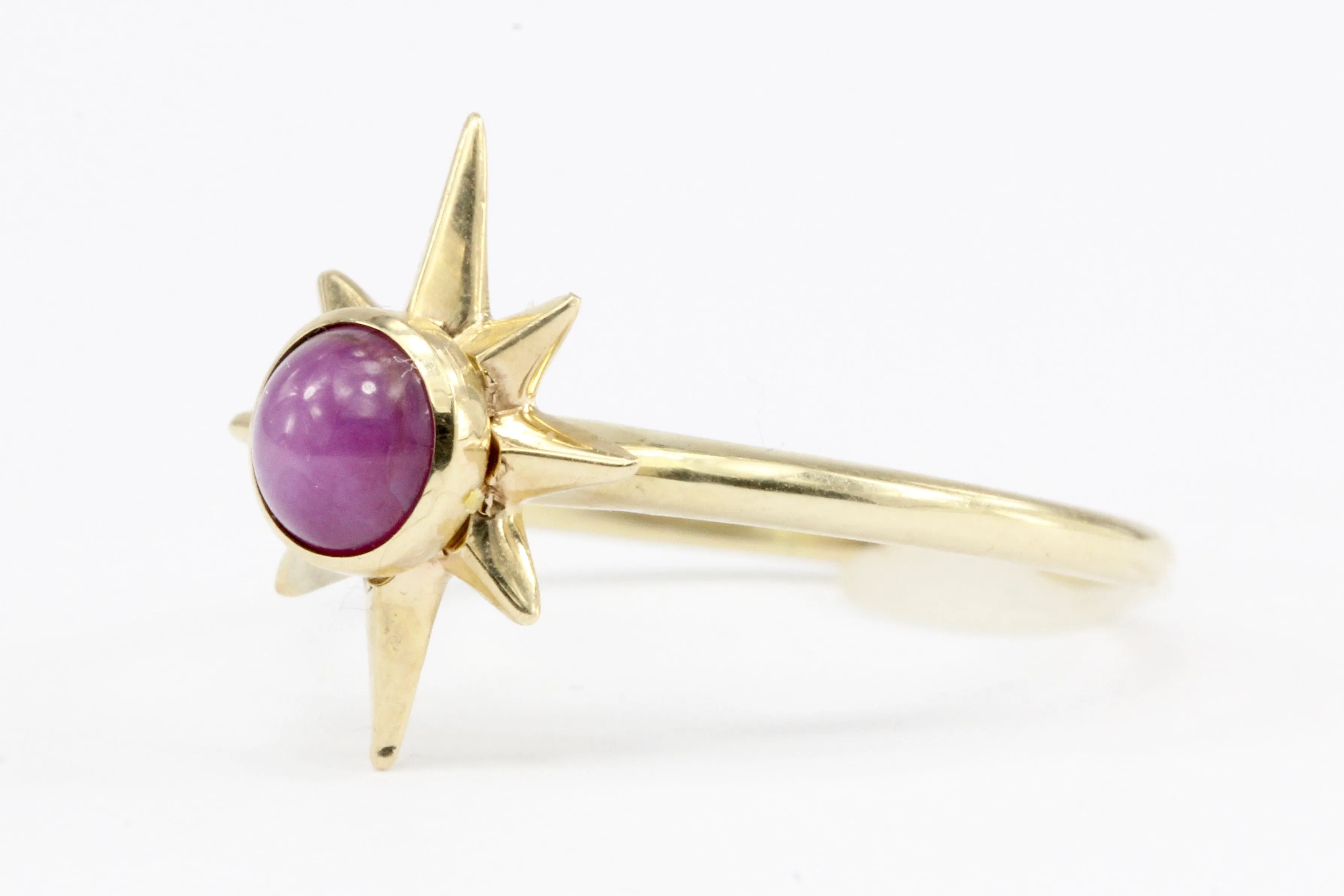14K Yellow Gold Pink Star Sapphire Ring Size 7