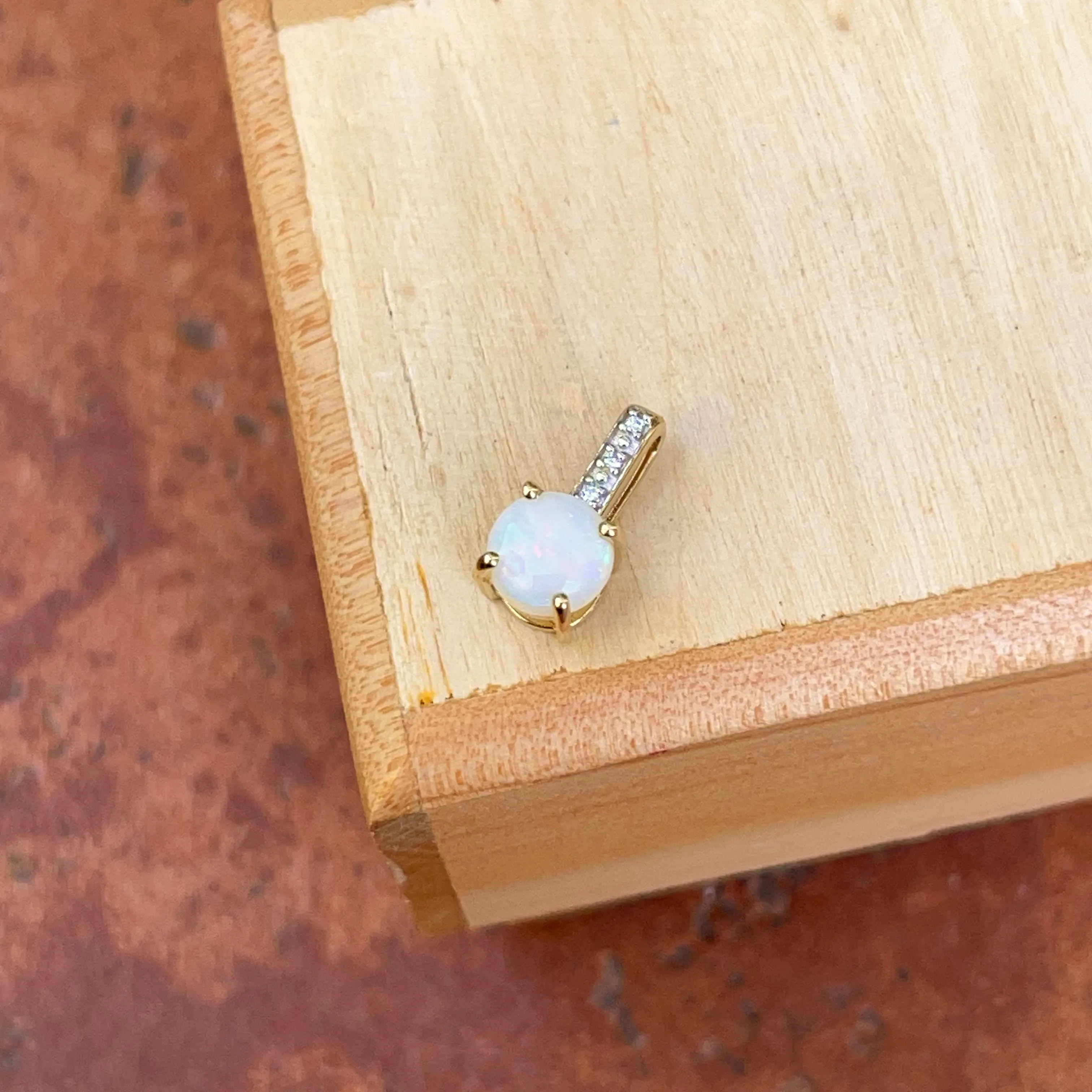 14KT Yellow Gold Round Opal   Diamond Pendant Slide