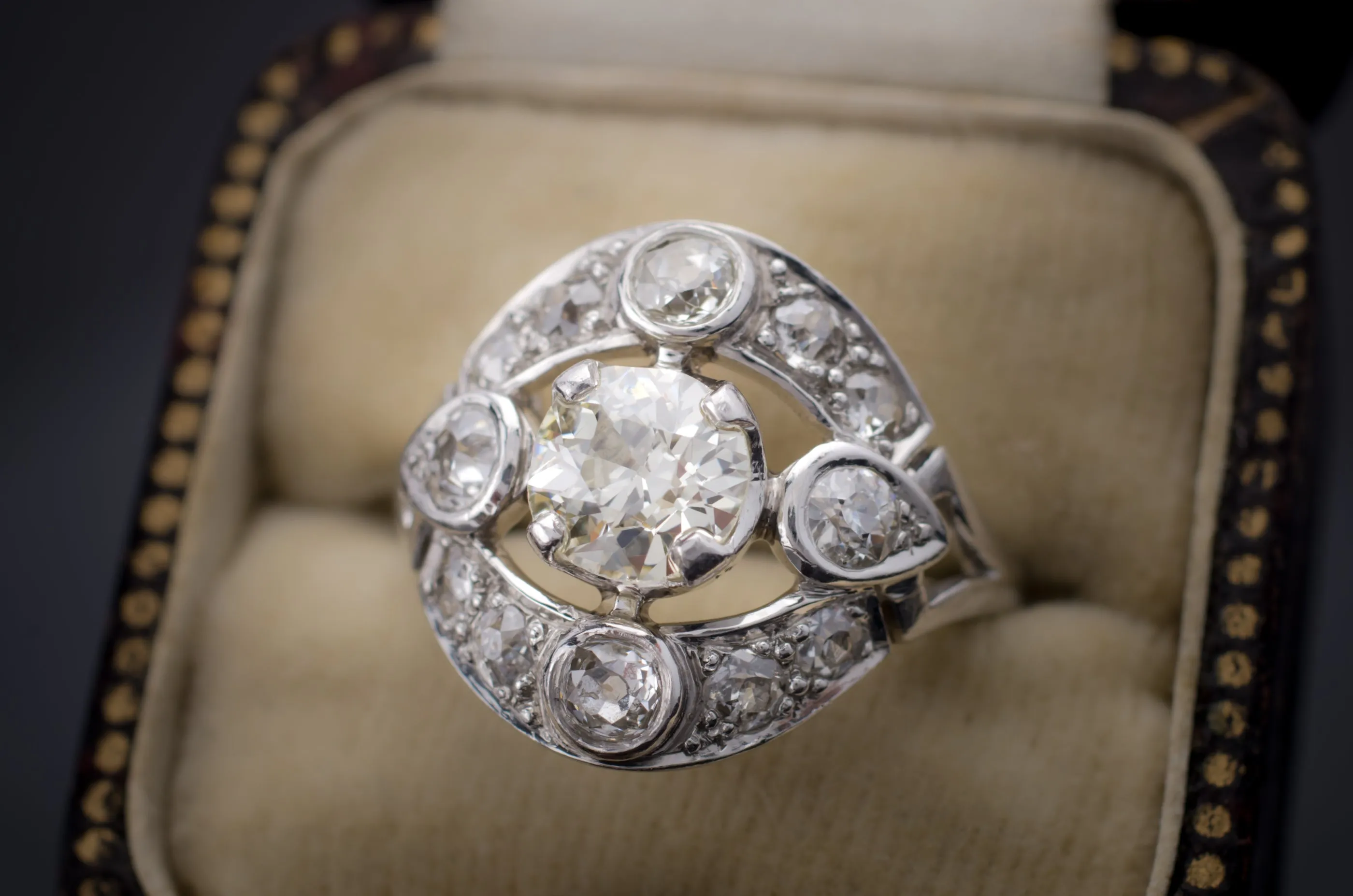 1.83CTW OLD EUROPEAN CUT DIAMOND RING IN PLATINUM