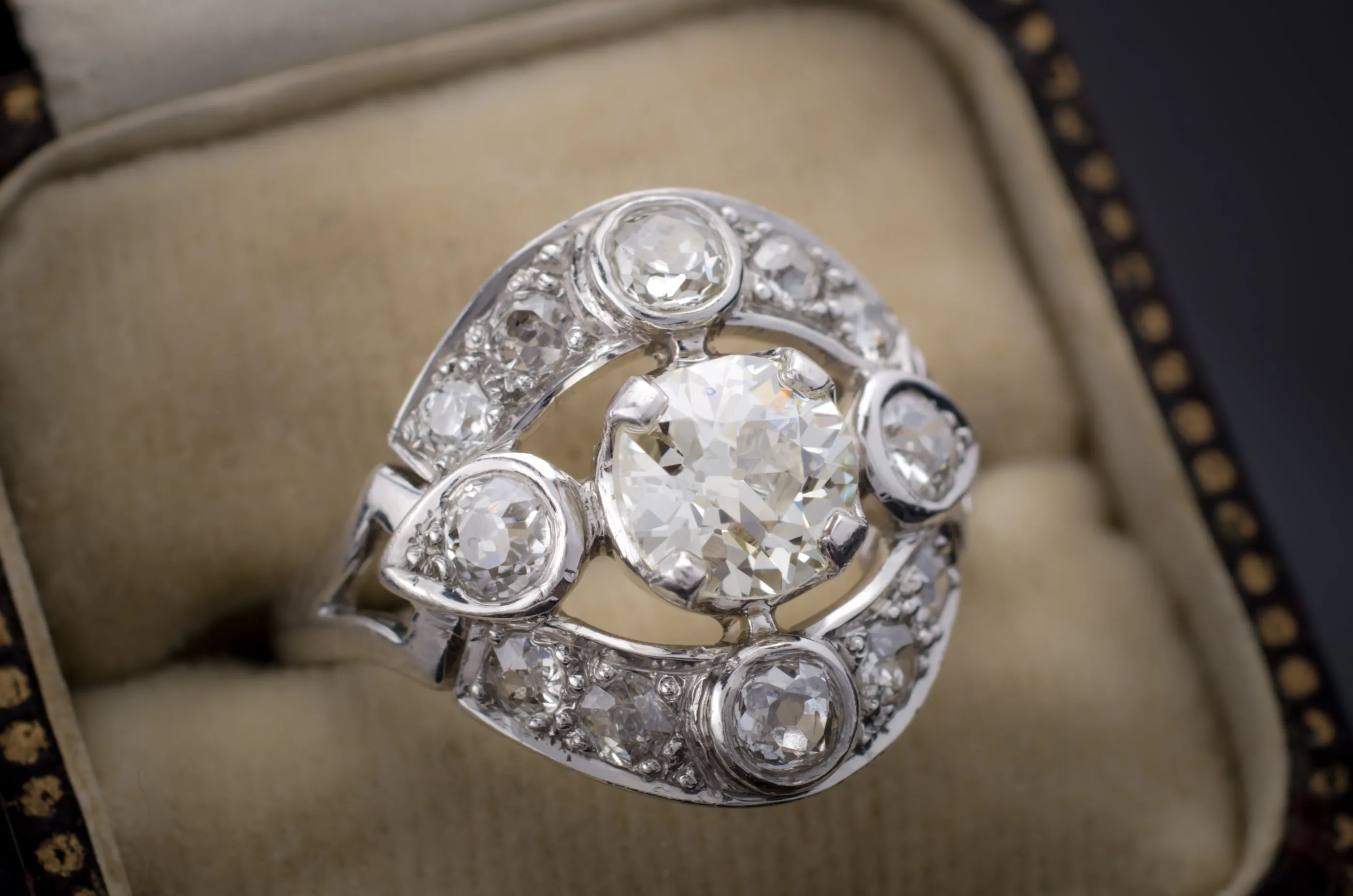1.83CTW OLD EUROPEAN CUT DIAMOND RING IN PLATINUM