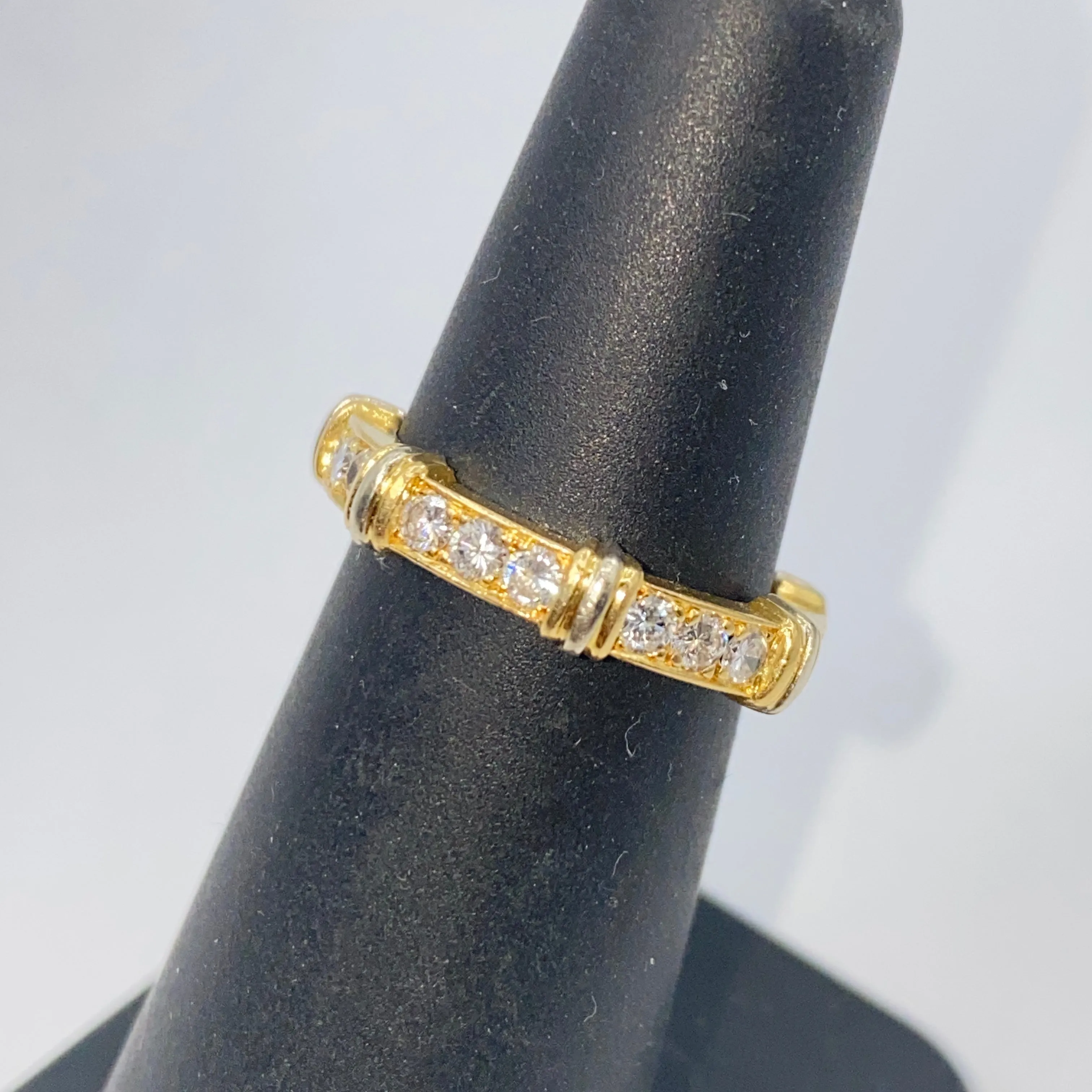 18K Vintage Cartier Contessa Eternity Band
