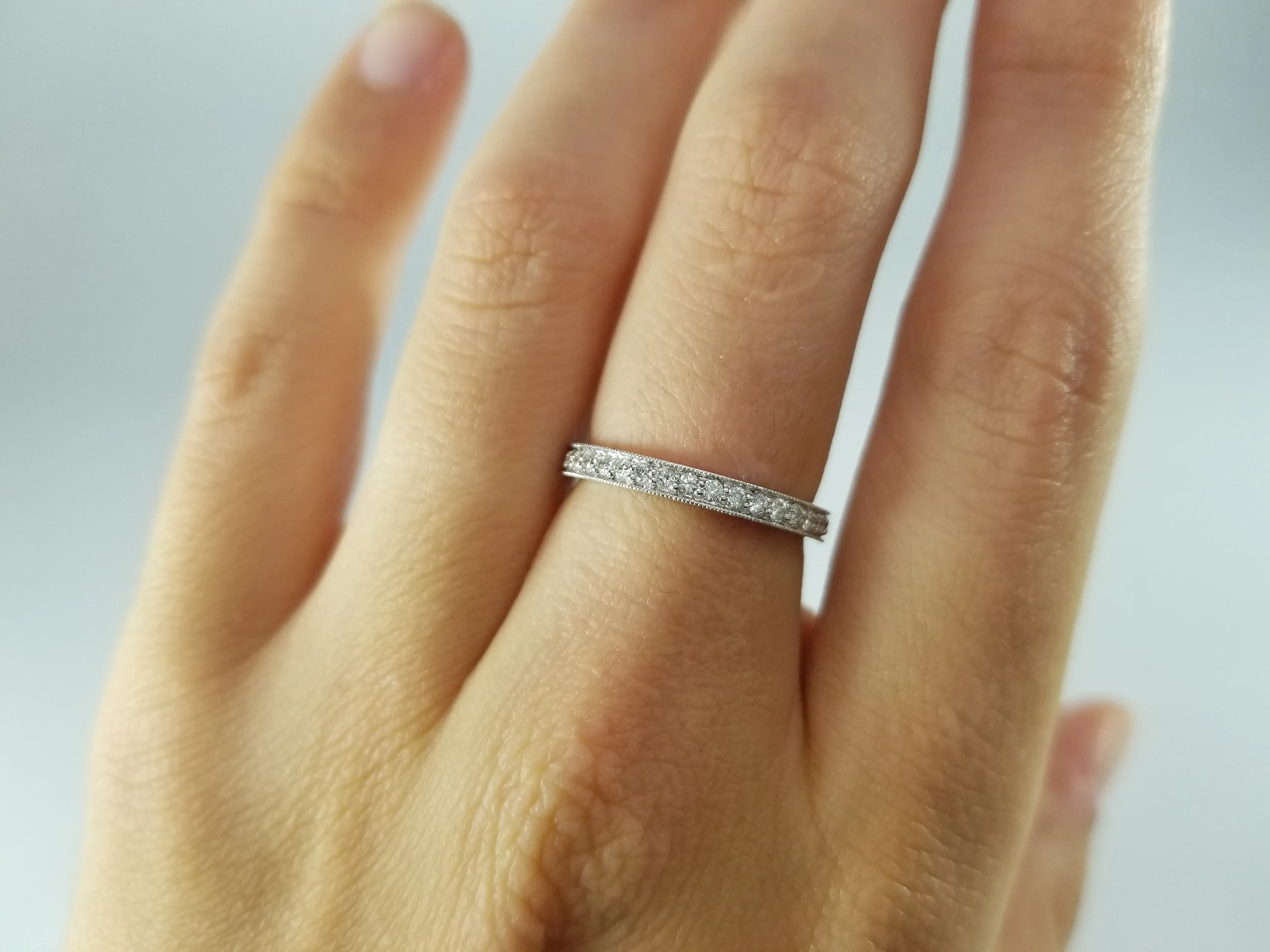 18k WHITE GOLD FULL ETERNITY BAND