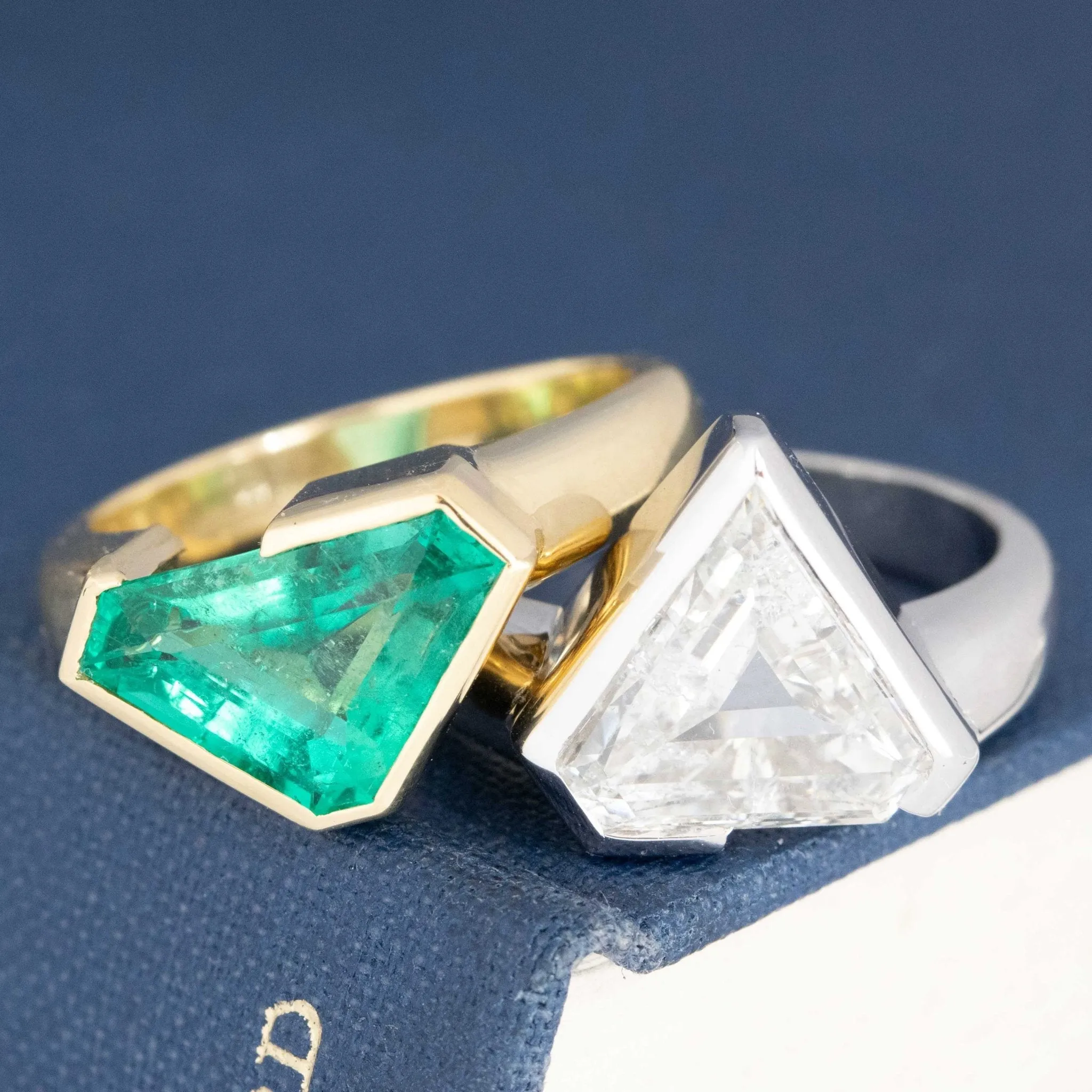 6.51ctw Diamond & Colombian Emerald Toi et Moi Puzzle Ring