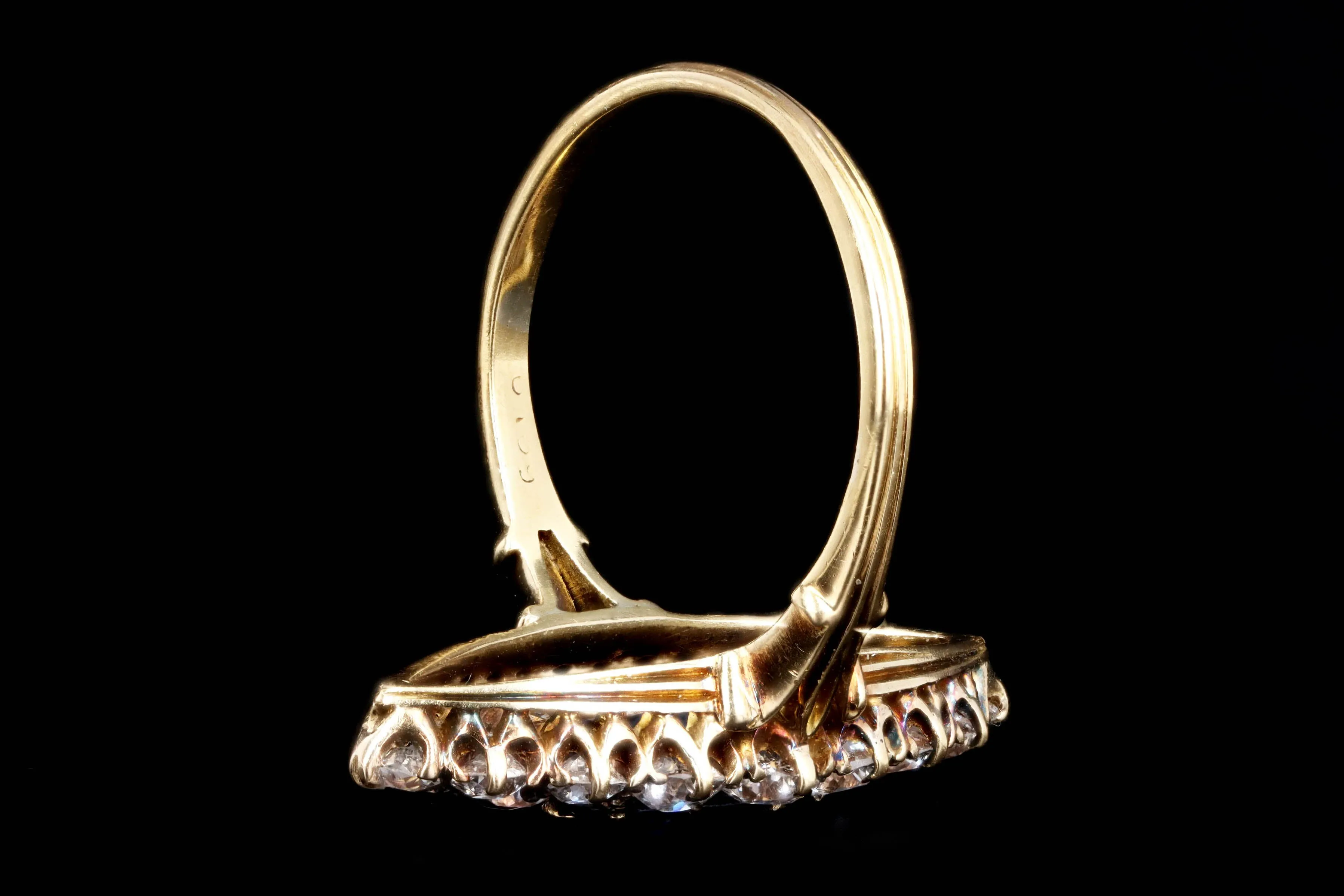 Antique Edwardian 18K Yellow Gold 1.25 Carat Ceylon Blue Sapphire and Old European Cut Diamond Navette Ring