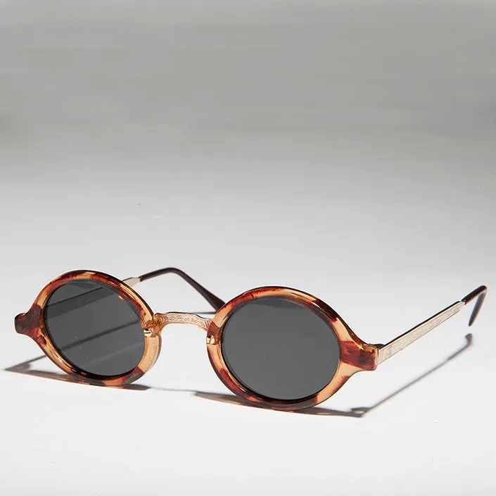 Art Deco Oval Vintage Sunglass with Embossed Metal Temples - Degas