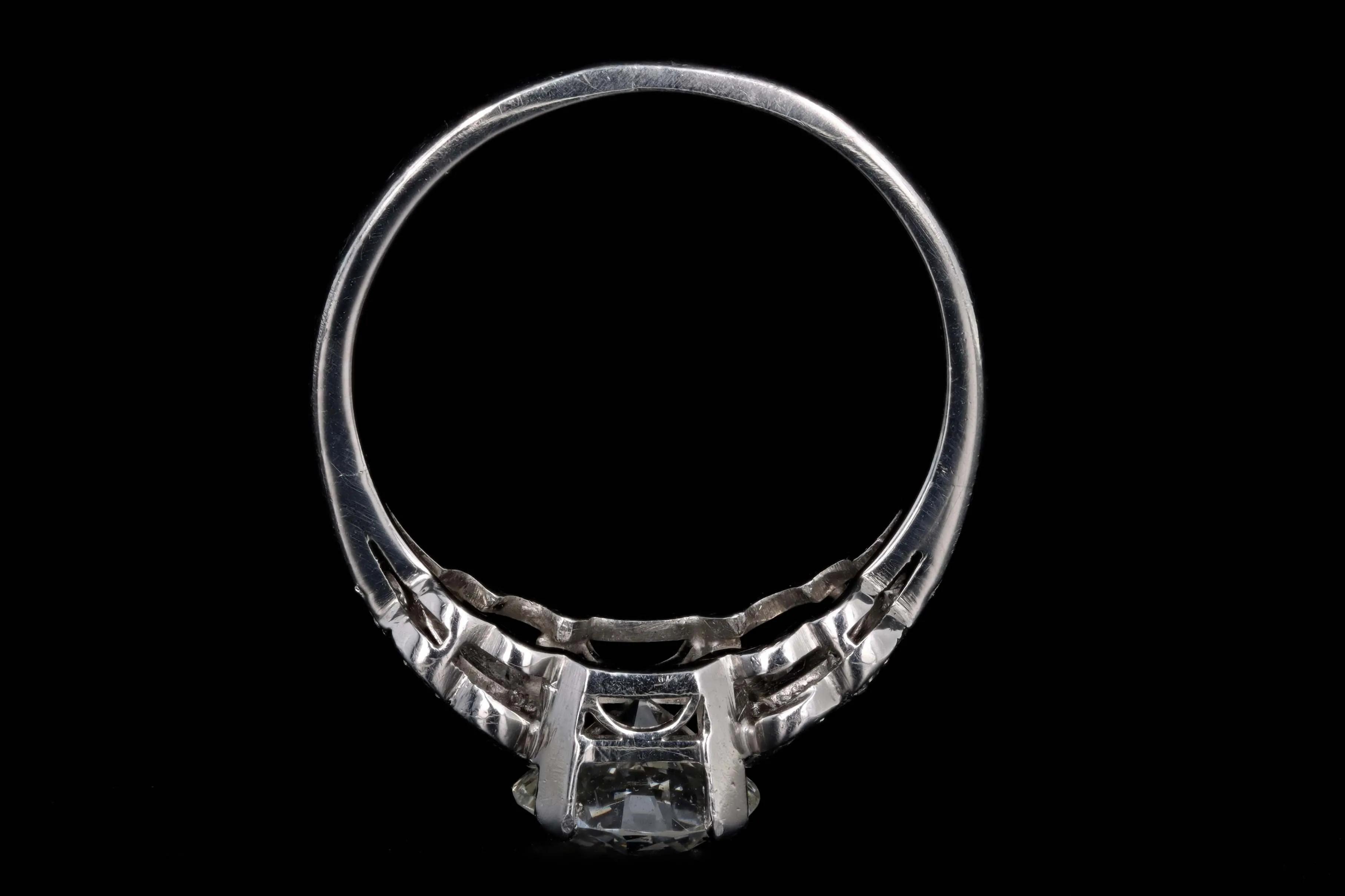 Art Deco Platinum 1.40 Carat Old European Cut Diamond Engagement Ring
