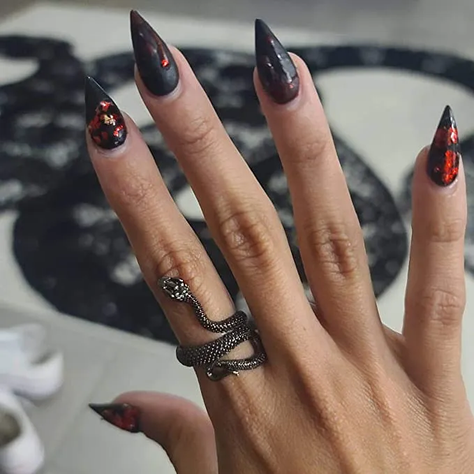 Black Vintage Snake Ring for Men Women