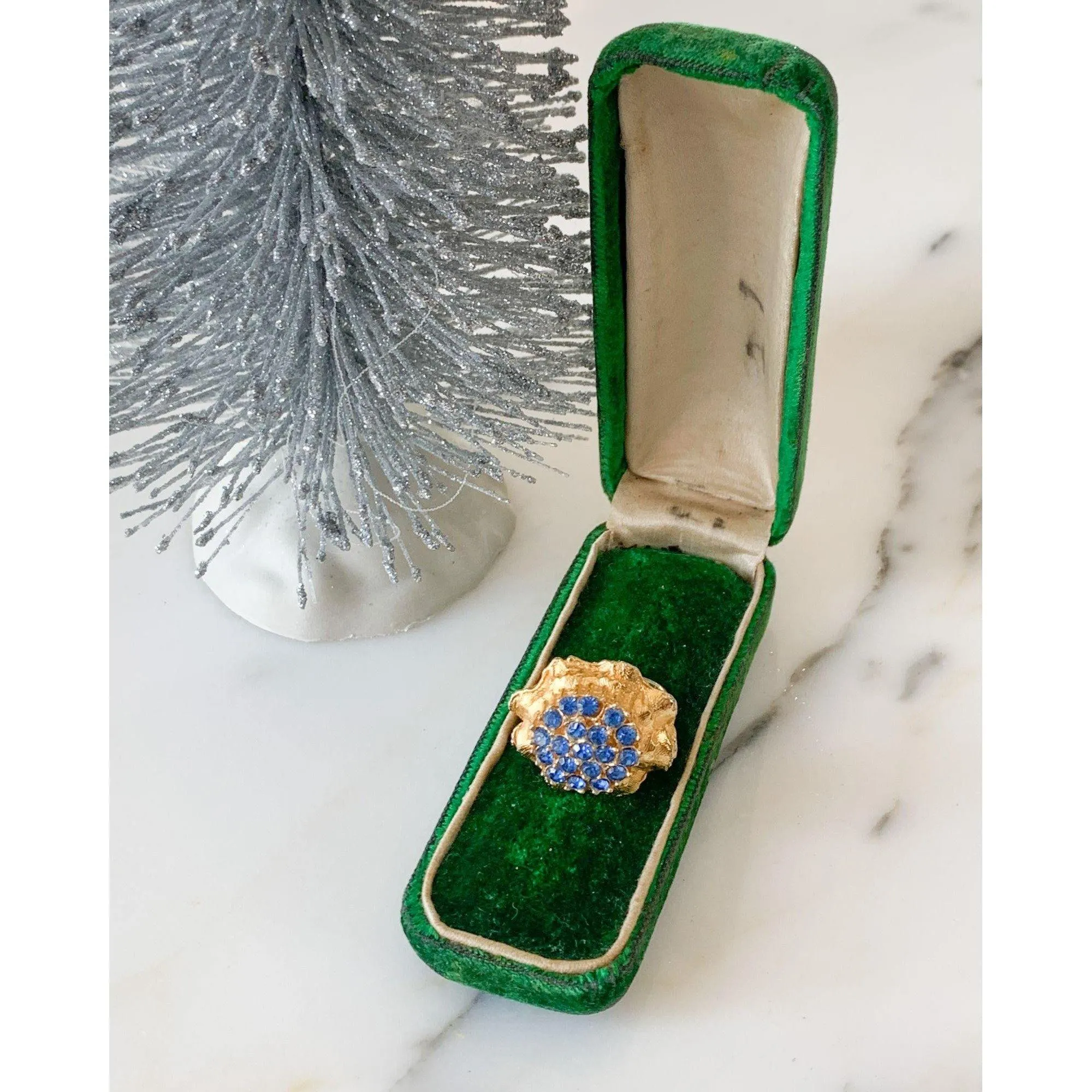 Blue Rhinestones Cluster Cocktail Ring