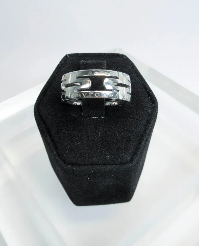 BVLGARI 18 Karat White Gold Ring Size 6 1/2