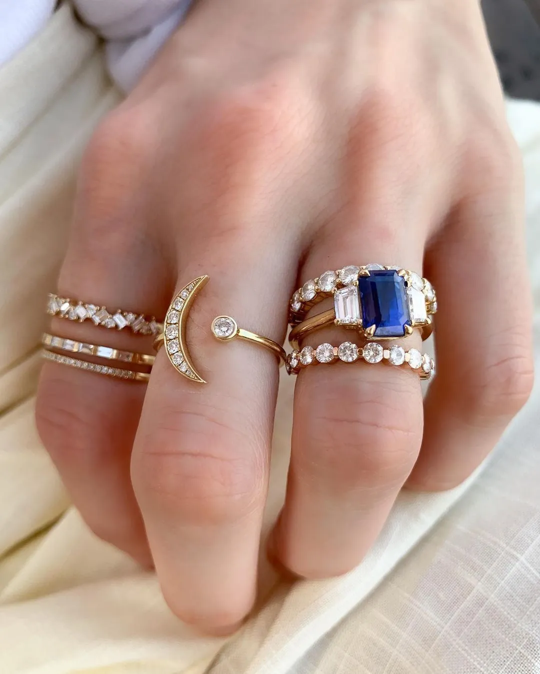 Dainty Baguette Wedding Band