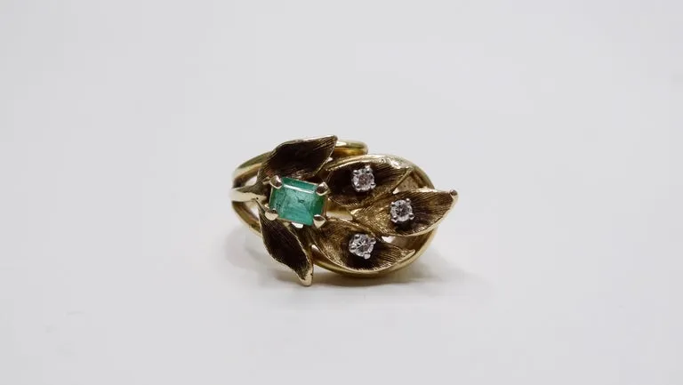 Emerald & Diamond 14k Gold Leaf Ring