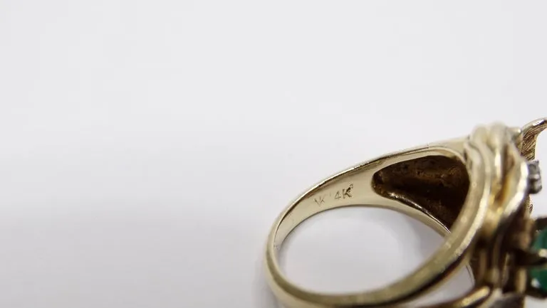 Emerald & Diamond 14k Gold Leaf Ring