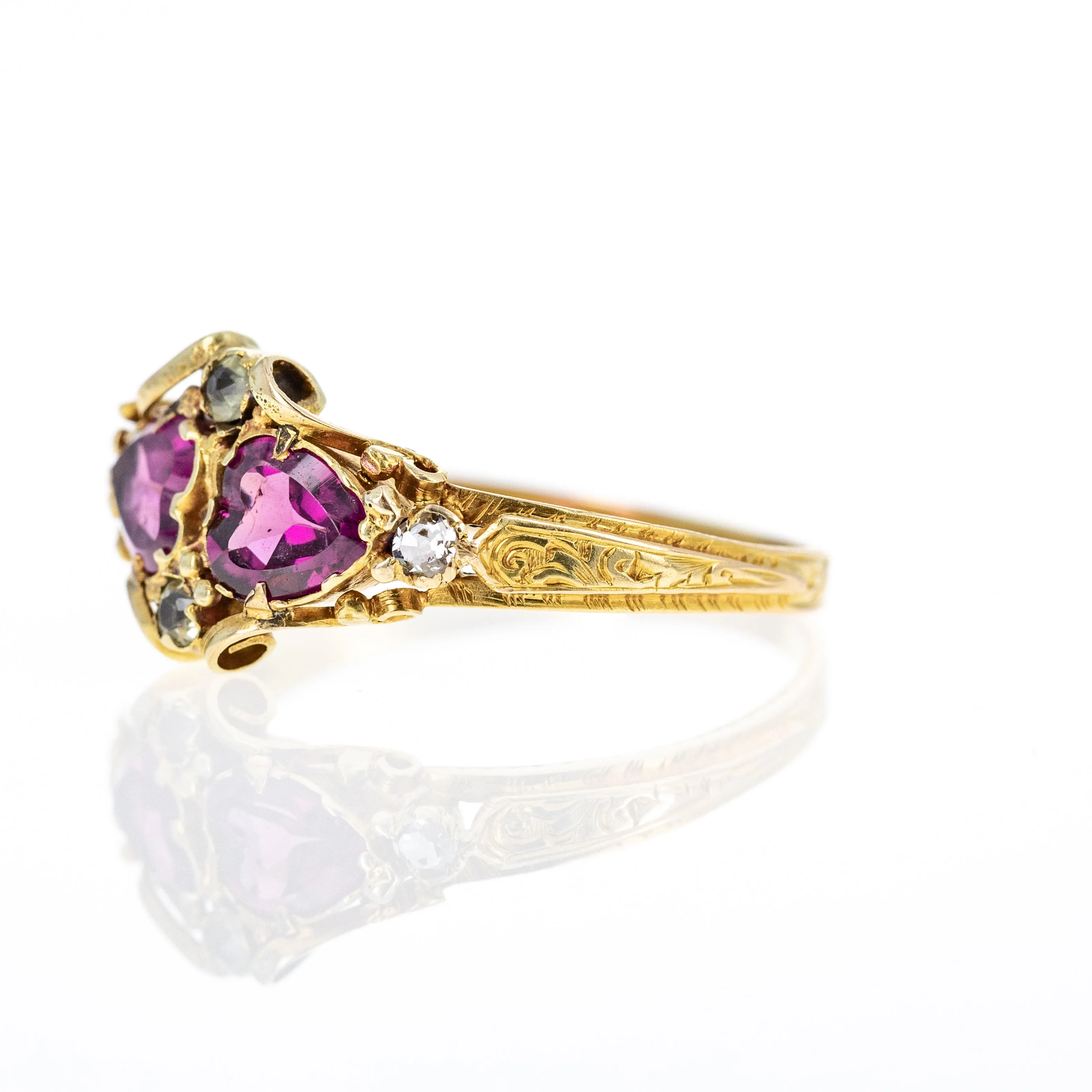 Georgian 14K Yellow Gold 0.80 Carat Rhodolite Garnet Heart Ring
