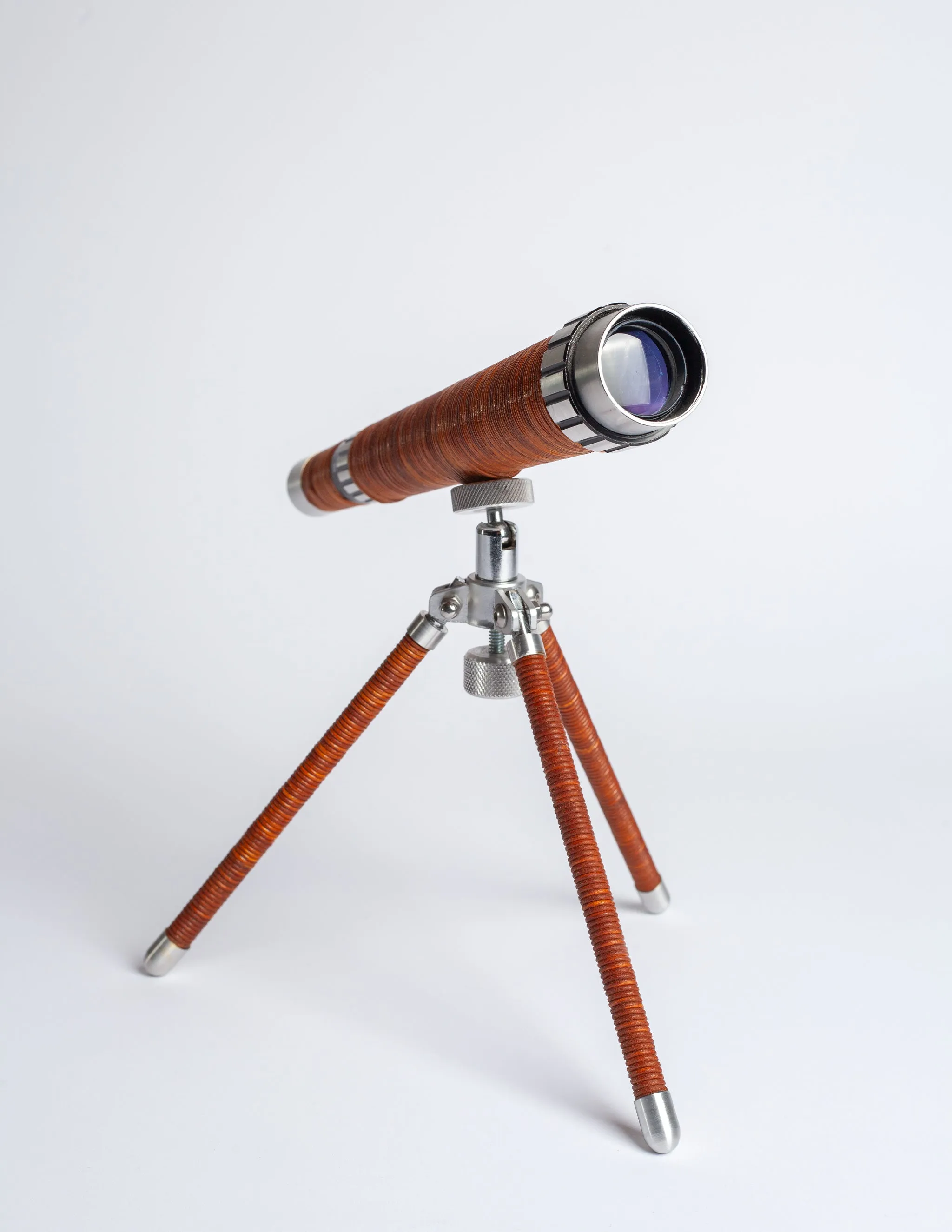 Helio Ascari Vintage Telescope