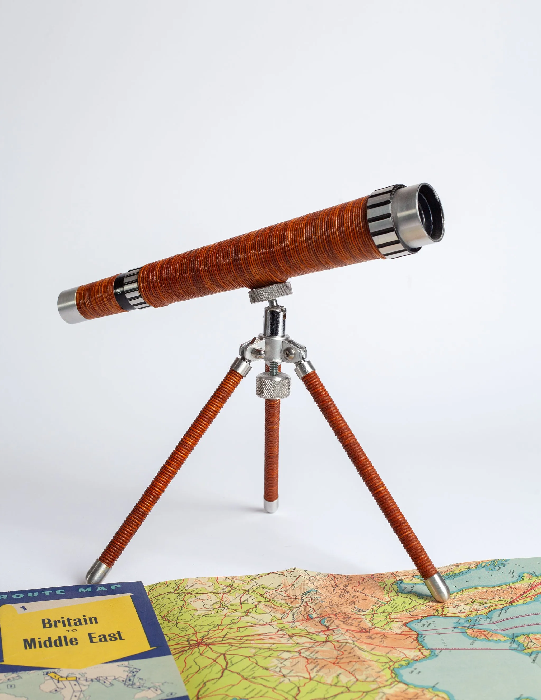 Helio Ascari Vintage Telescope