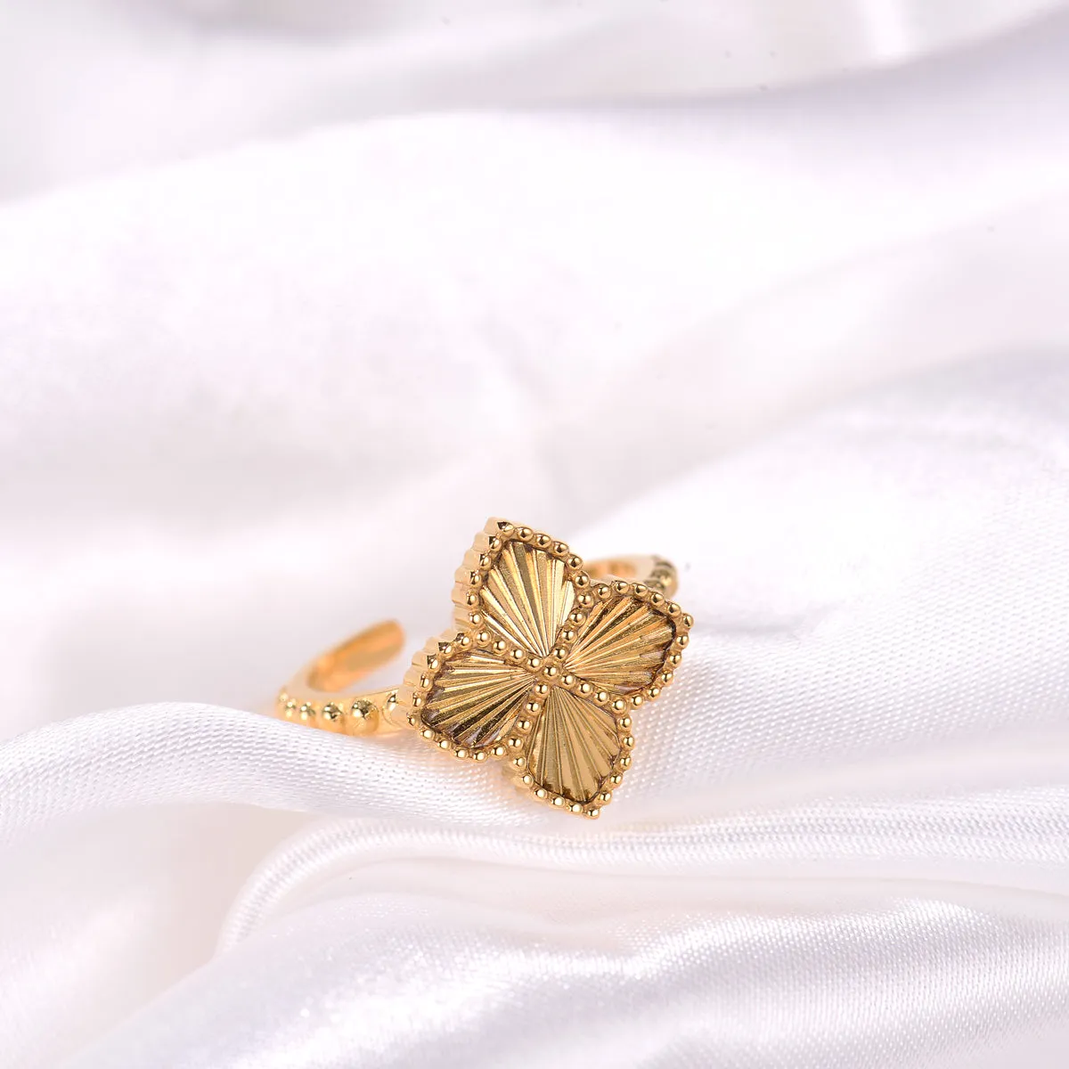 Joory / Ring Sunglow Gold