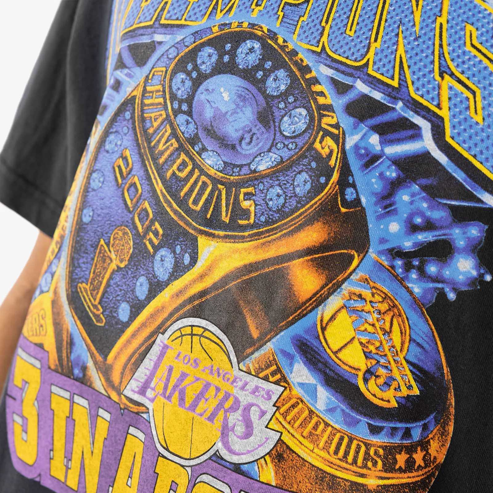 Los Angeles Lakers 3 In A Row Rings Tee - Faded Black