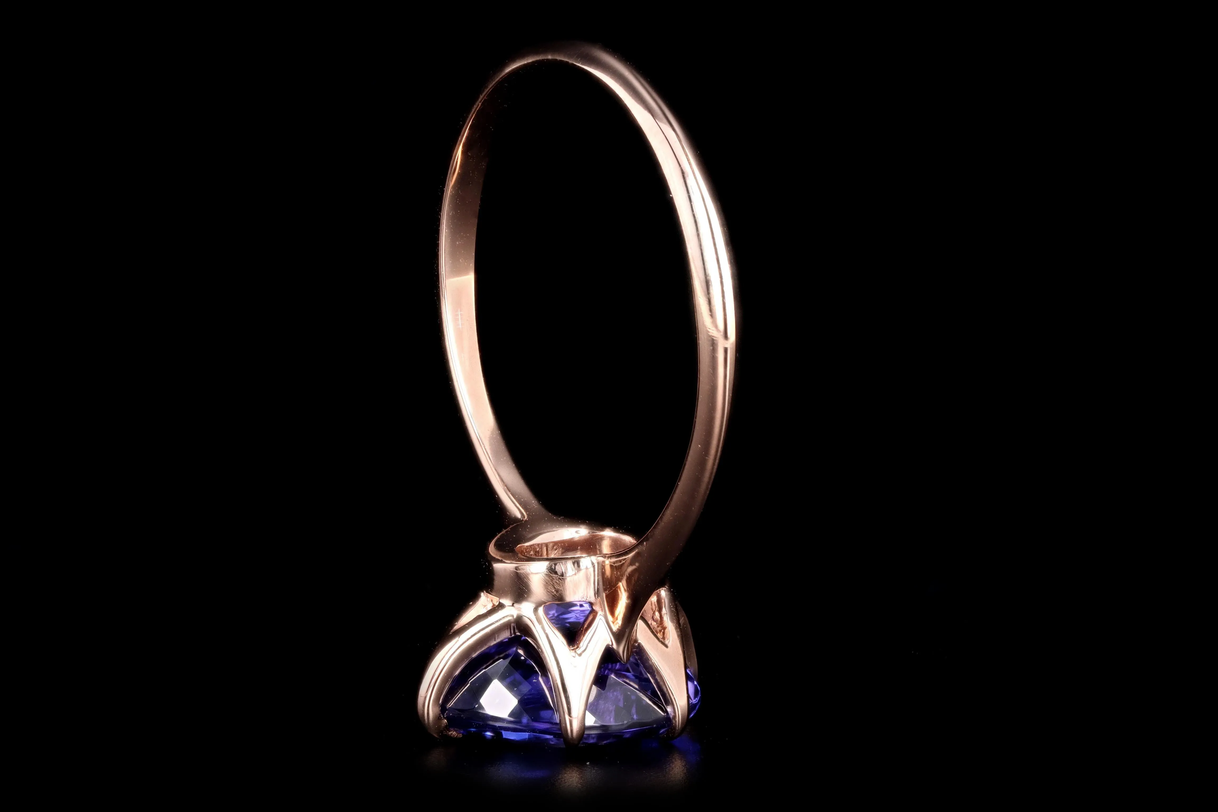 New Vintage Inspired 18K Rose Gold 2.45 Carat Tanzanite Ring