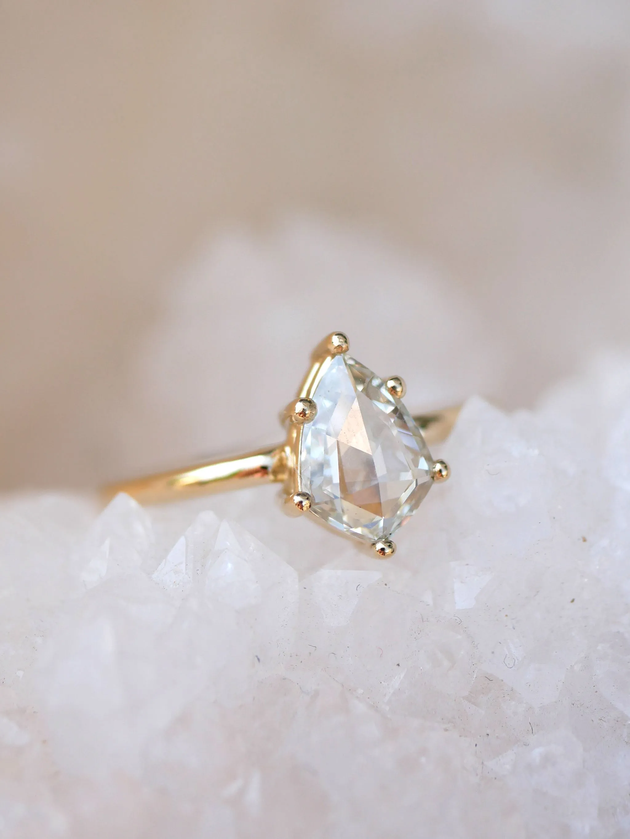 Rosecut Kite Diamond Solitaire Ring