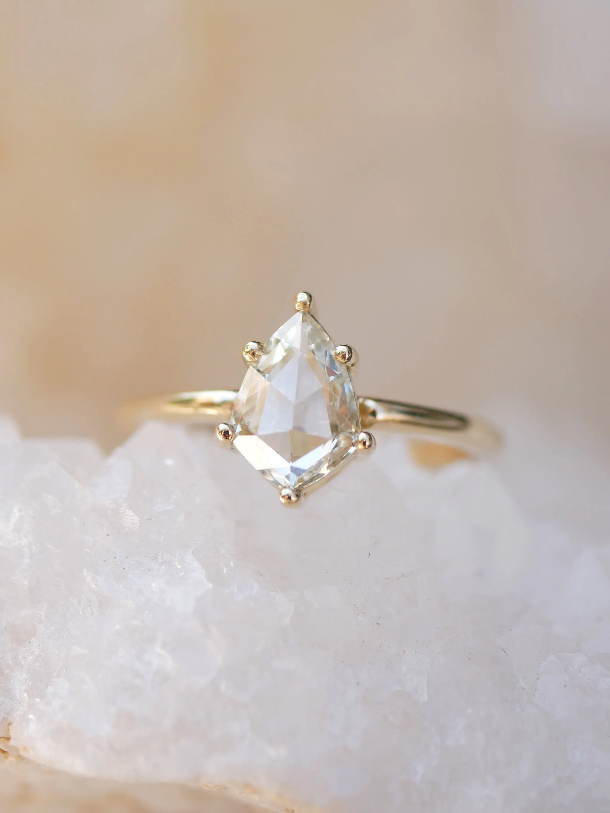 Rosecut Kite Diamond Solitaire Ring