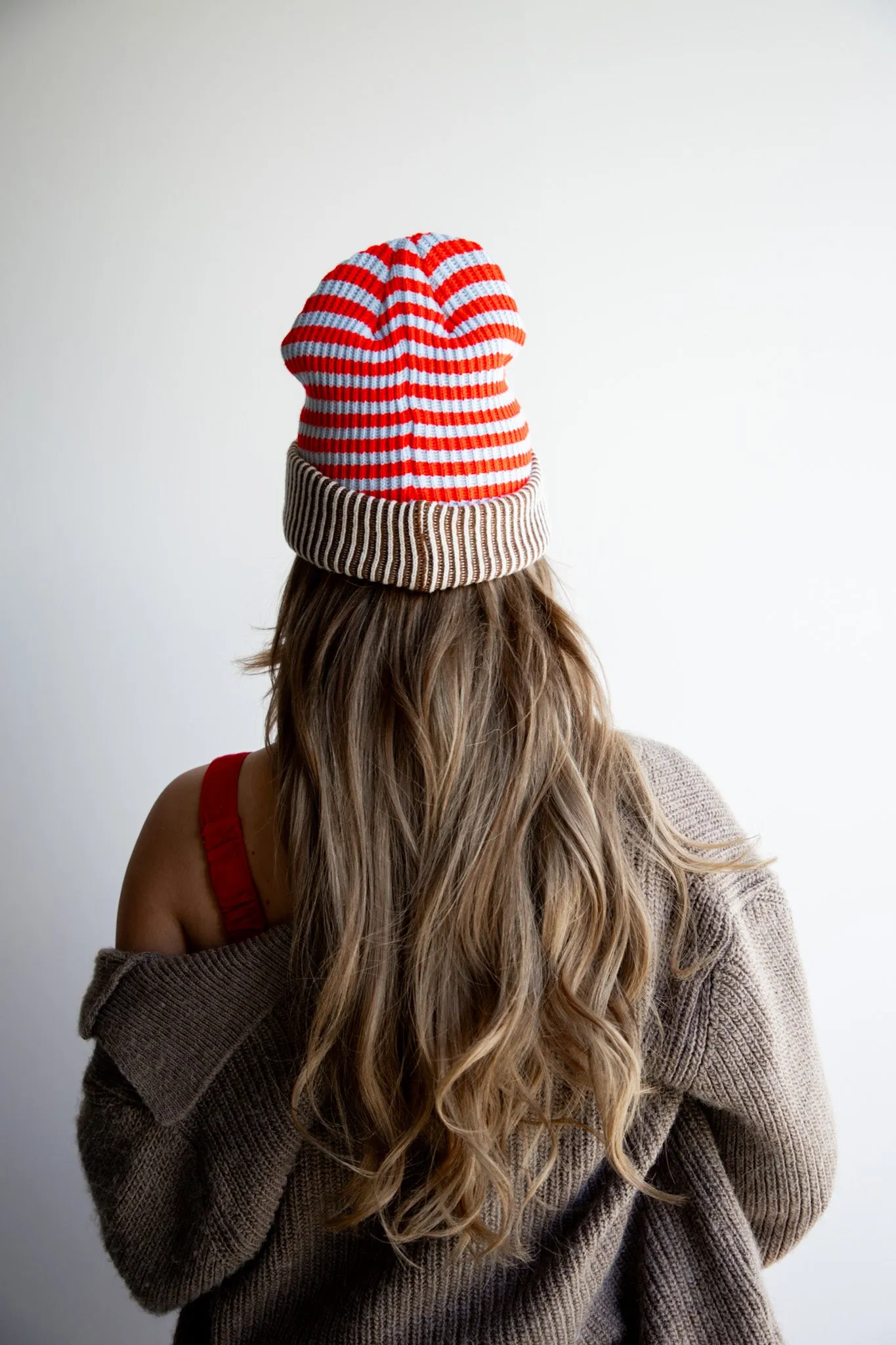 STRIPED BEANIE