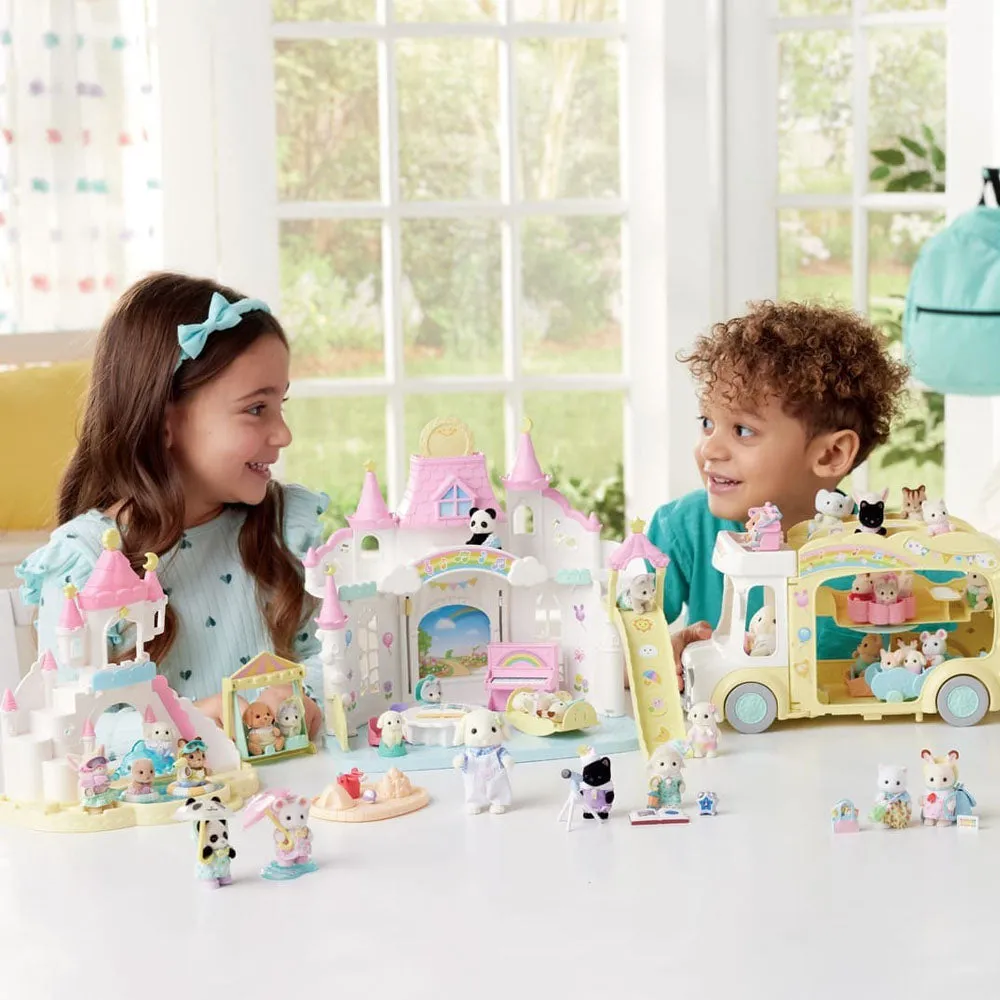 Sylvanian Families - Nursery Sandbox and Pool