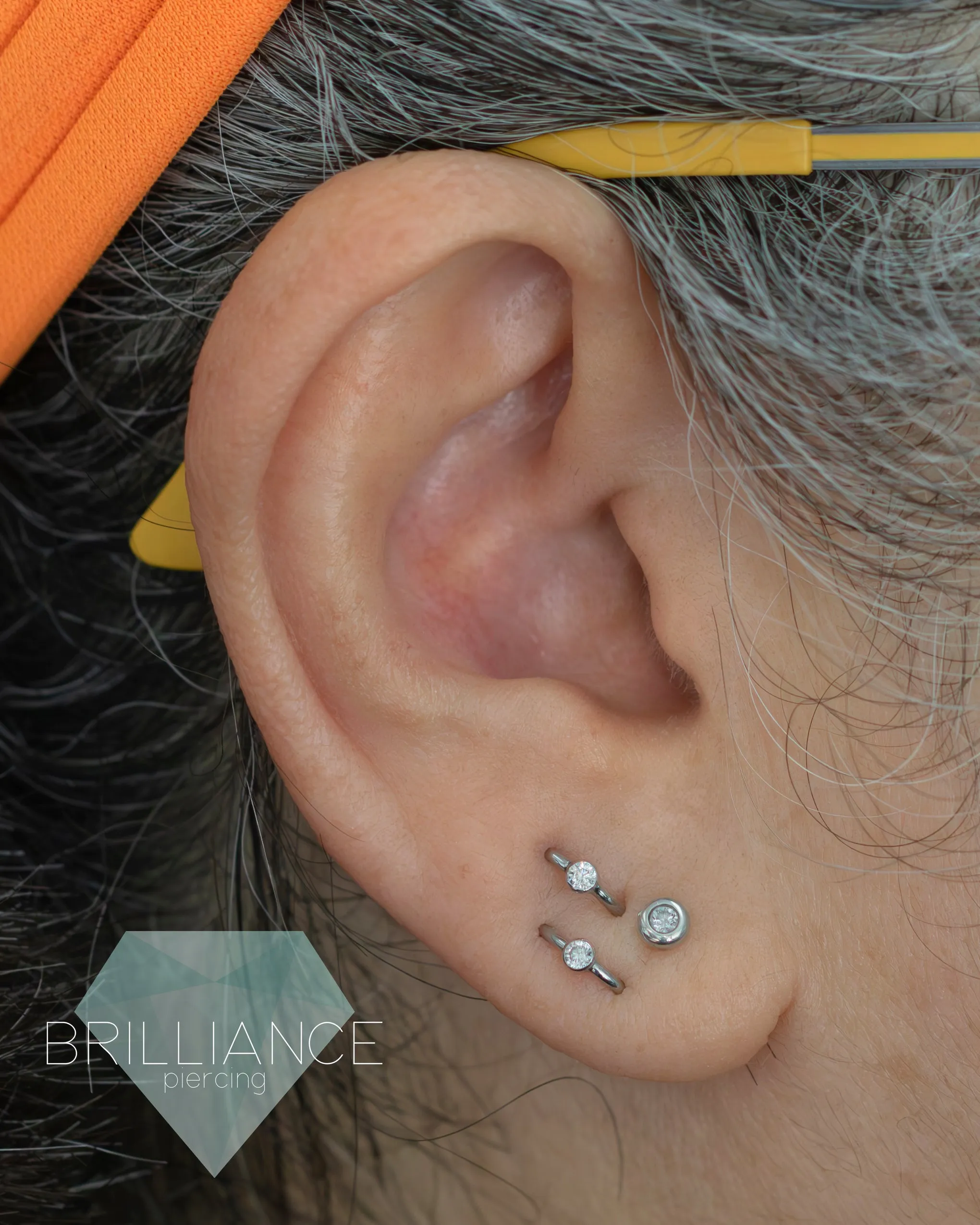 Vertical Fixed Bead Ring with CZ Bezel