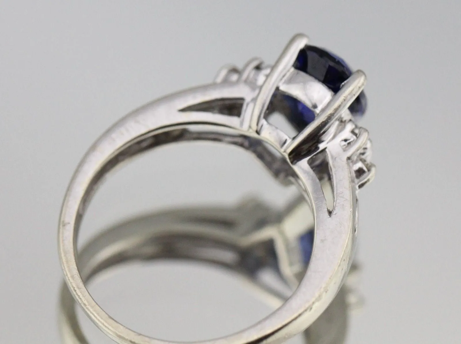 Vintage 14k White Gold Deep Rich Sapphire 1.25 Carat & Diamond Ring