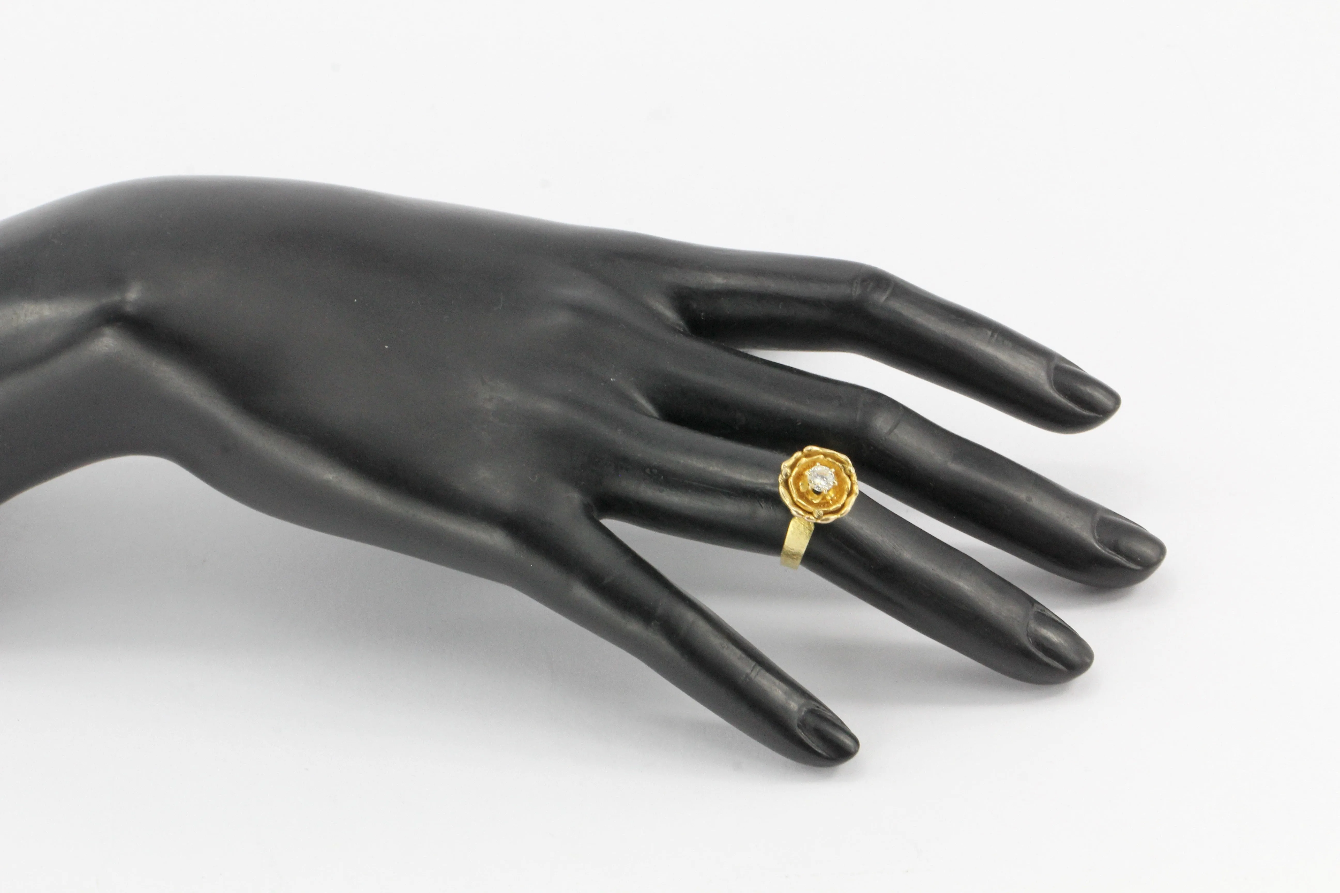 Vintage 14K Yellow Gold .32 CT Diamond Flower Ring
