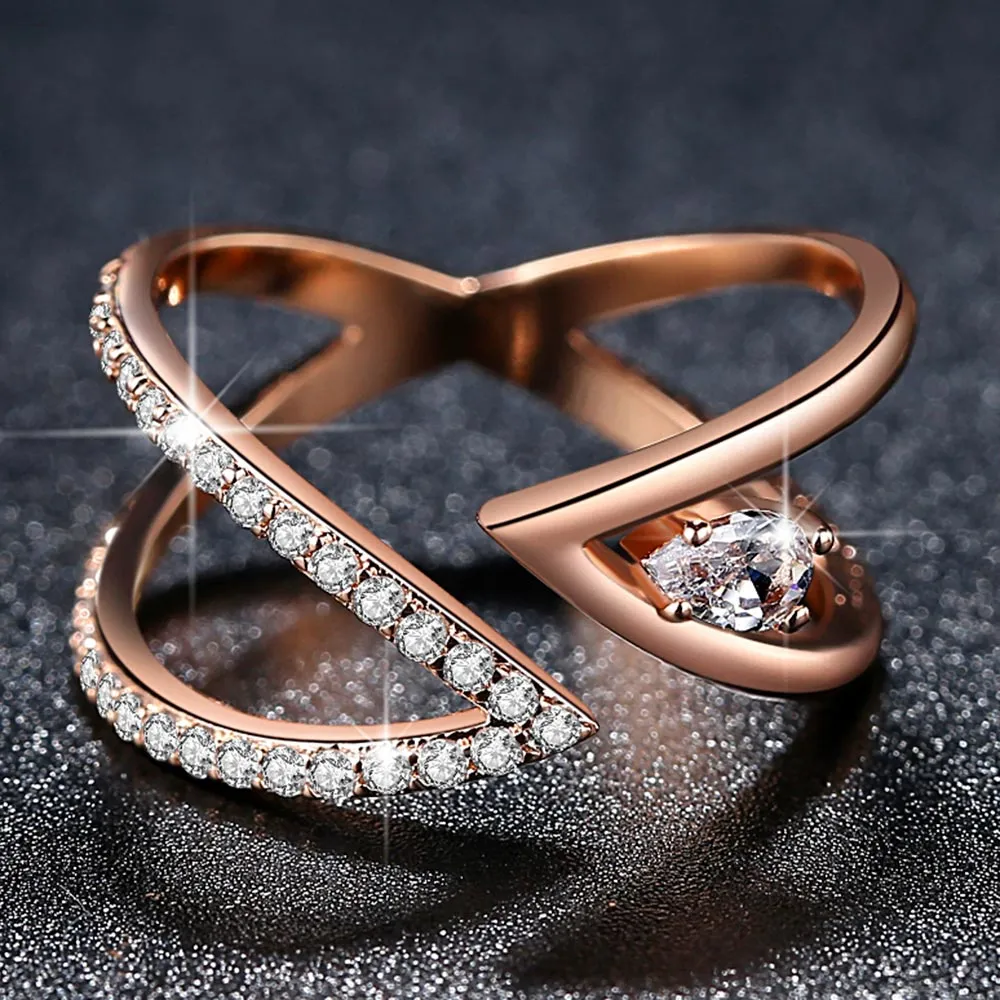 Vintage 18K Rose Gold Ring AAA  Cubic Zircon CZ Cluster V Letter Adjustable Ring