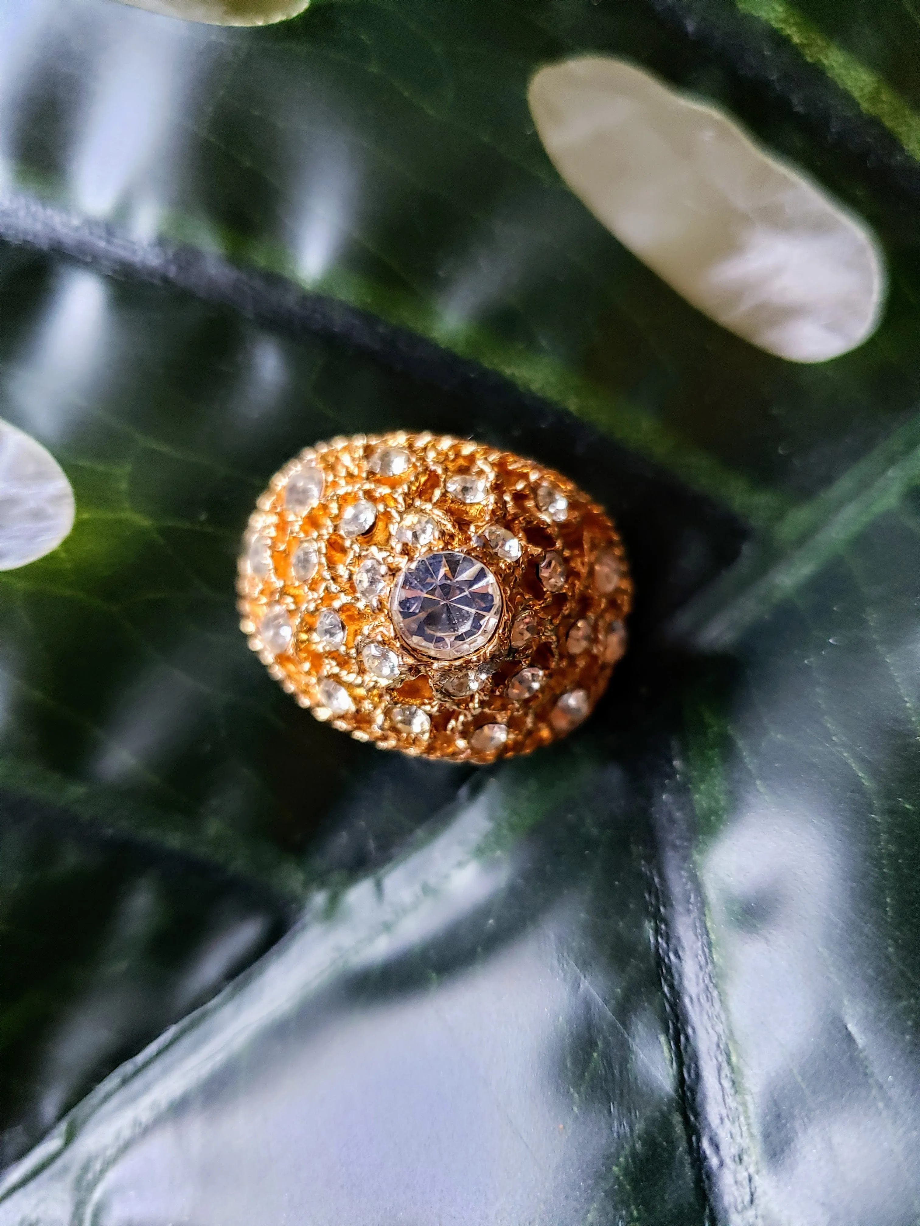 Vintage - Antique Gold Rhinestone Ring
