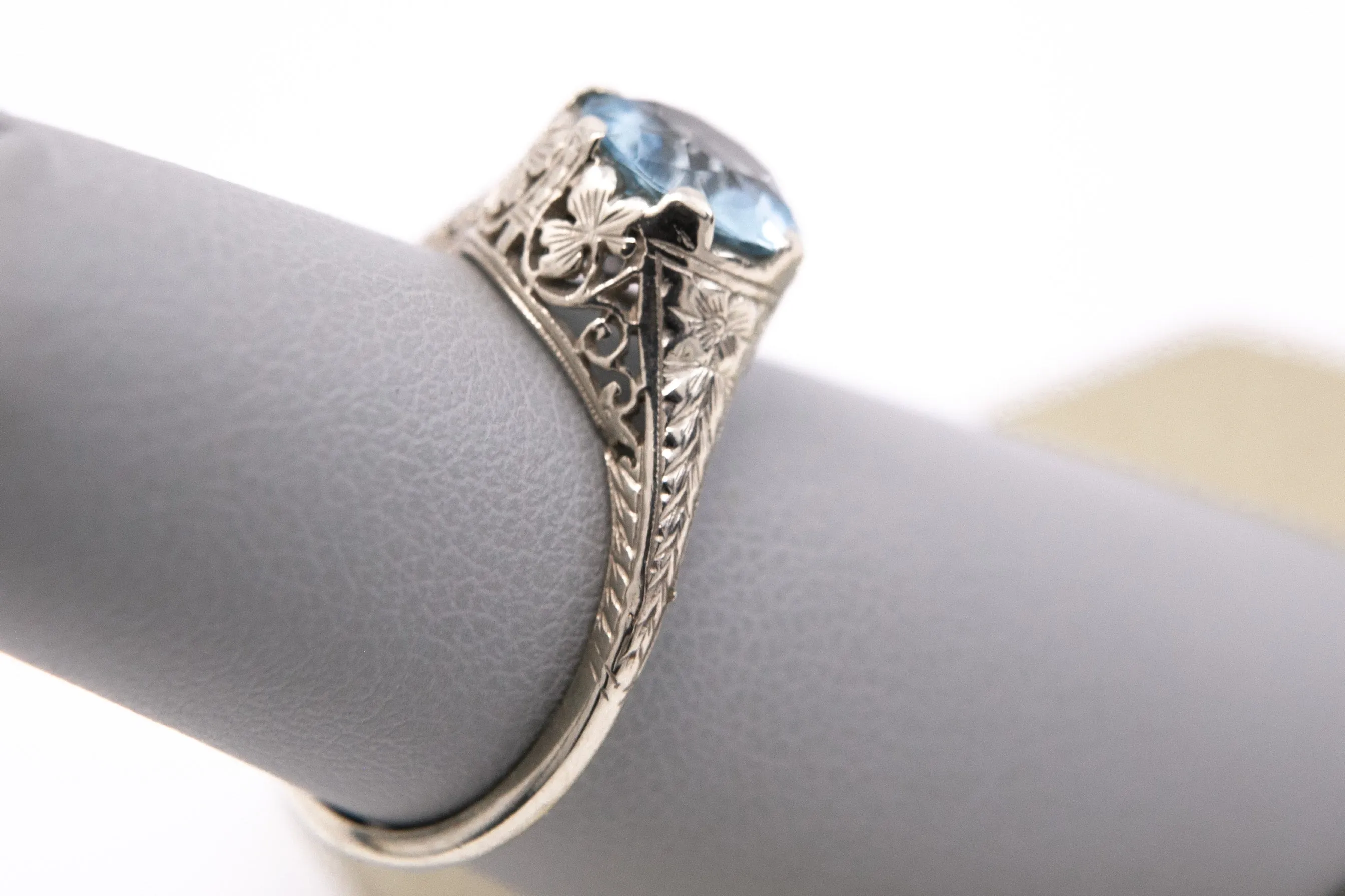 Vintage Aquamarine Ring