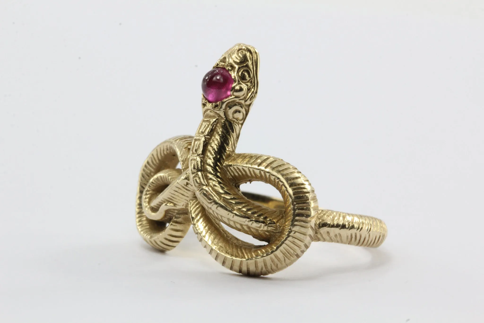 Vintage Art Nouveau 14K Gold & Ruby Twisted Snake Knot Ring