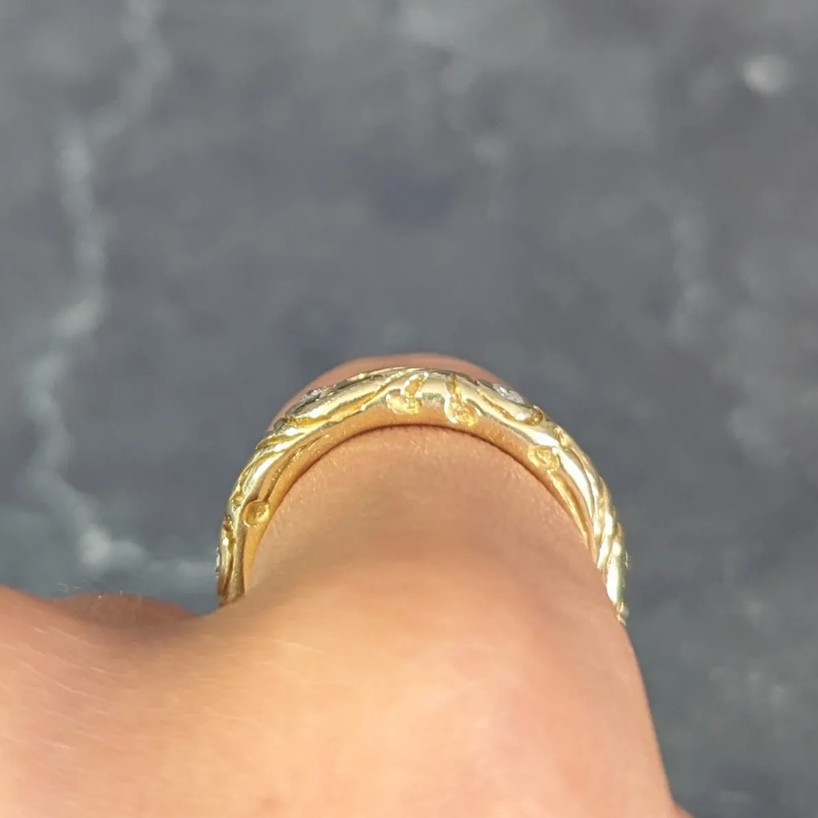 Vintage Diamond 18 Karat Yellow Gold Scroll Band Ring