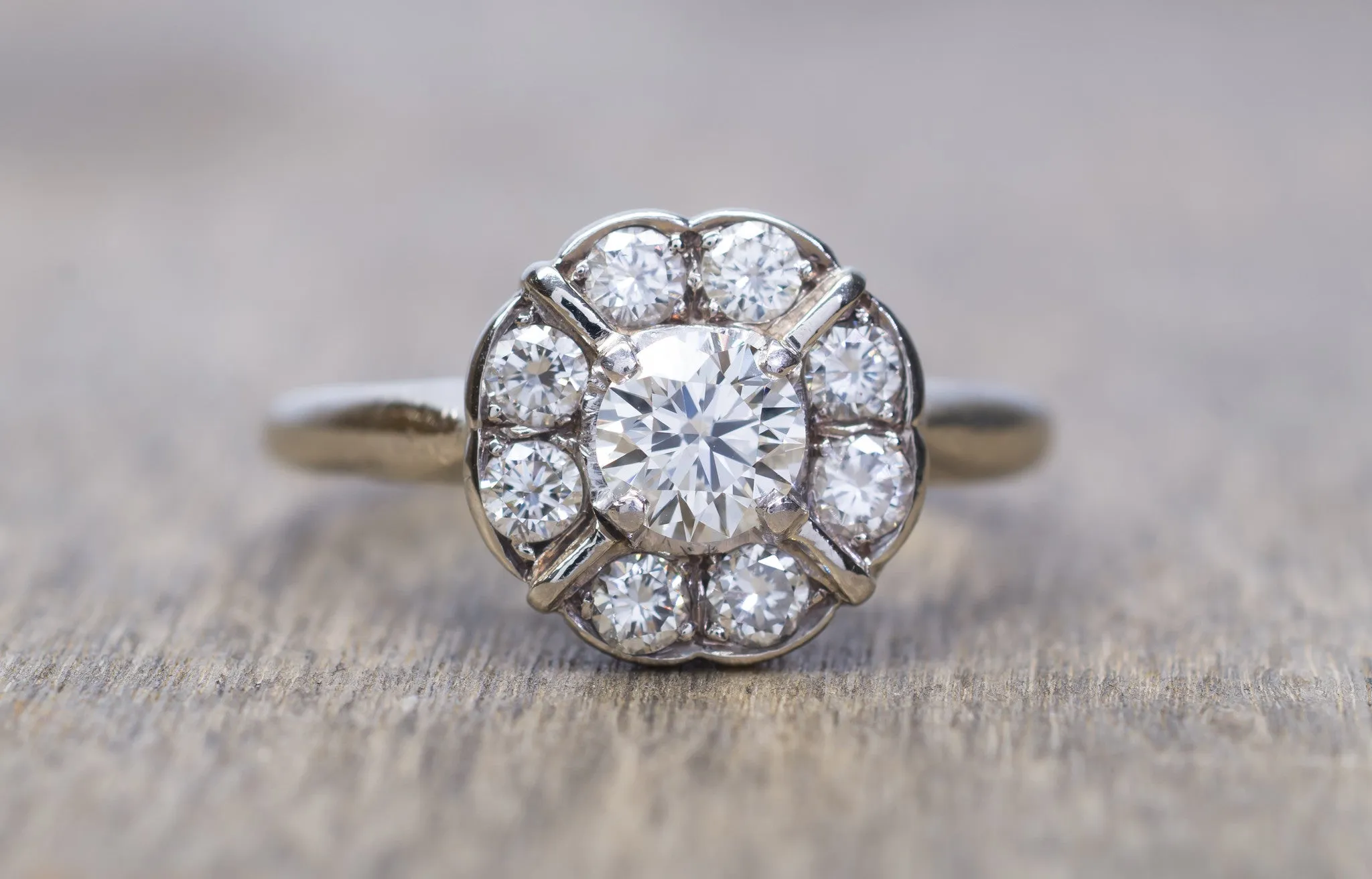 VINTAGE DIAMOND CLUSTER DAISY STYLE RING IN WHITE GOLD