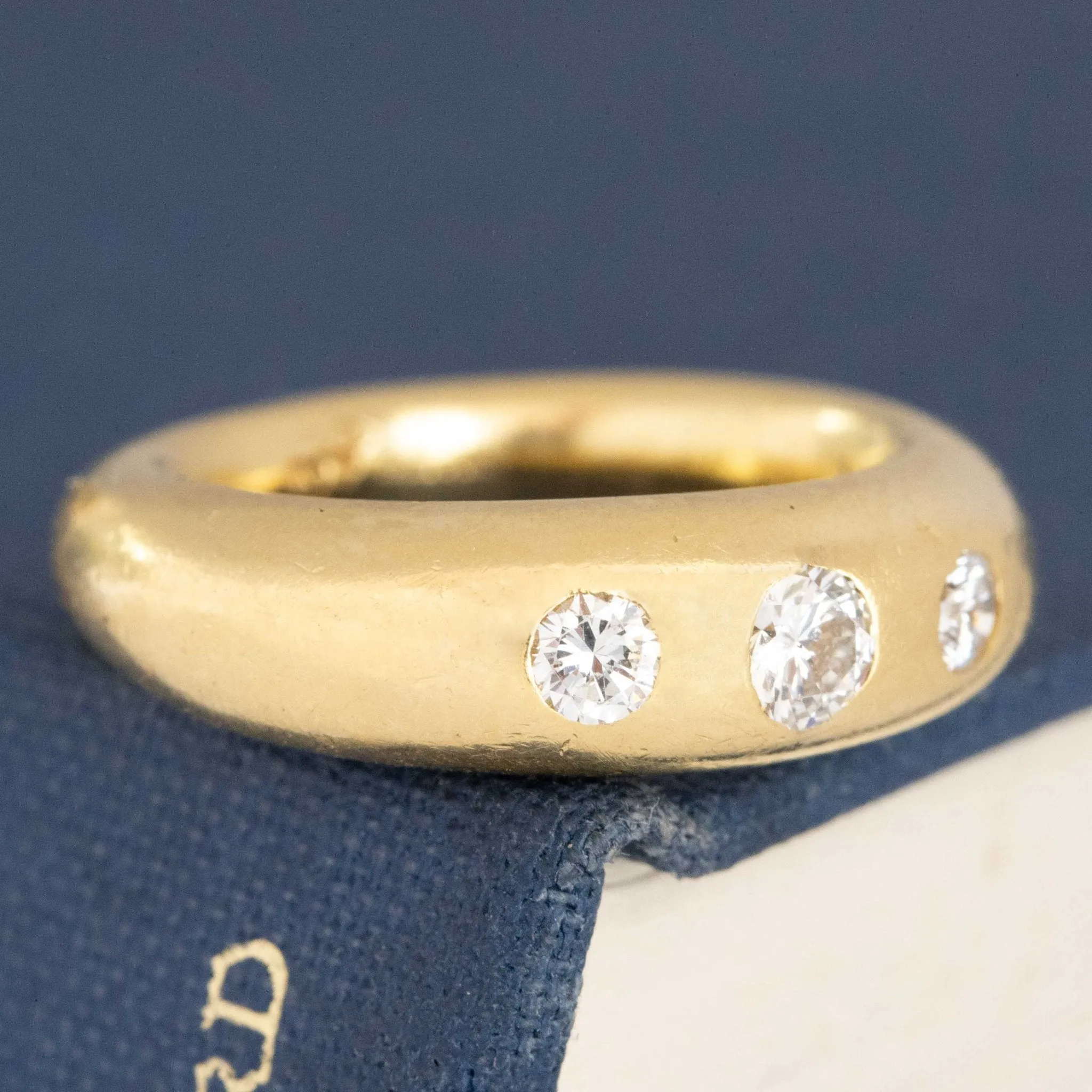 Vintage Round Brilliant Cut Diamond 3-Stone Dome Band