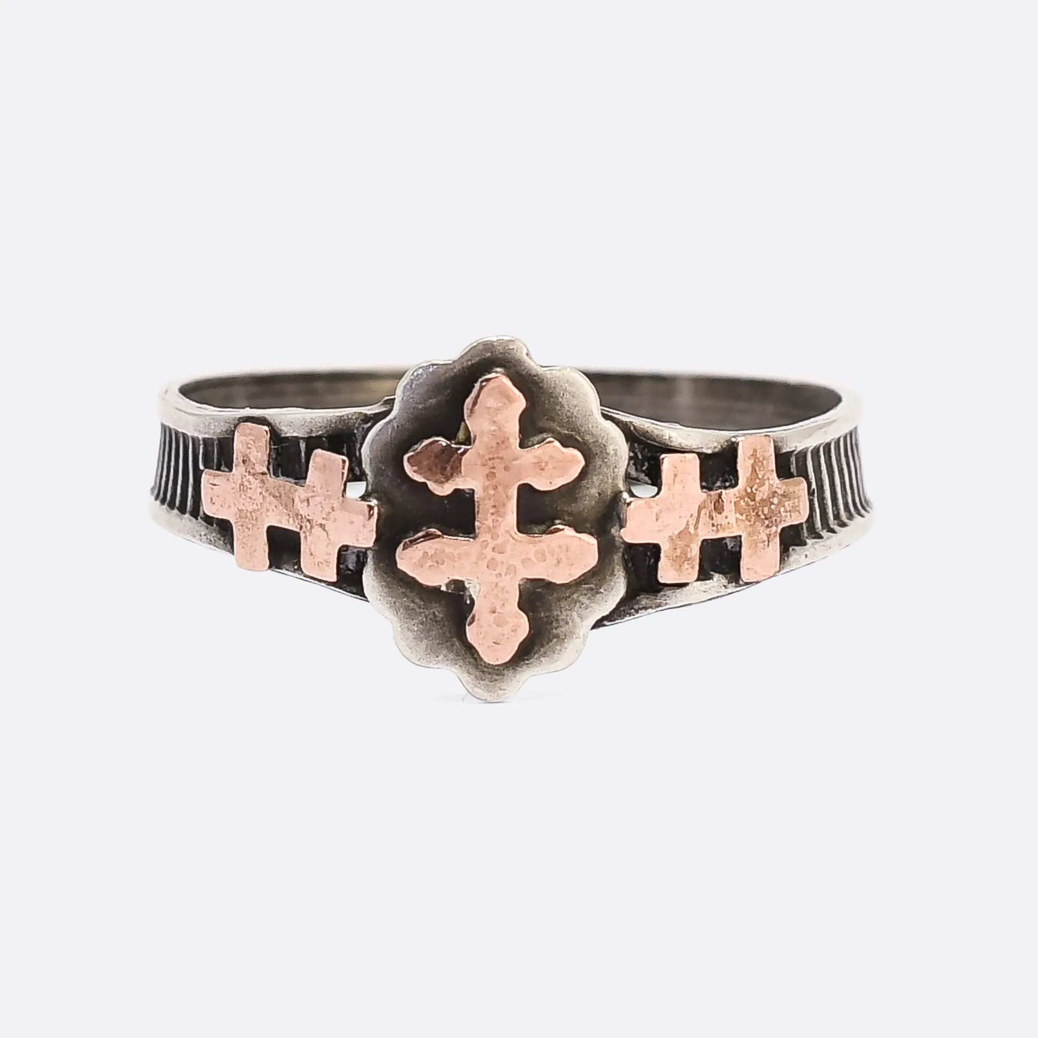 WW2 Free France Cross of Lorraine Ring