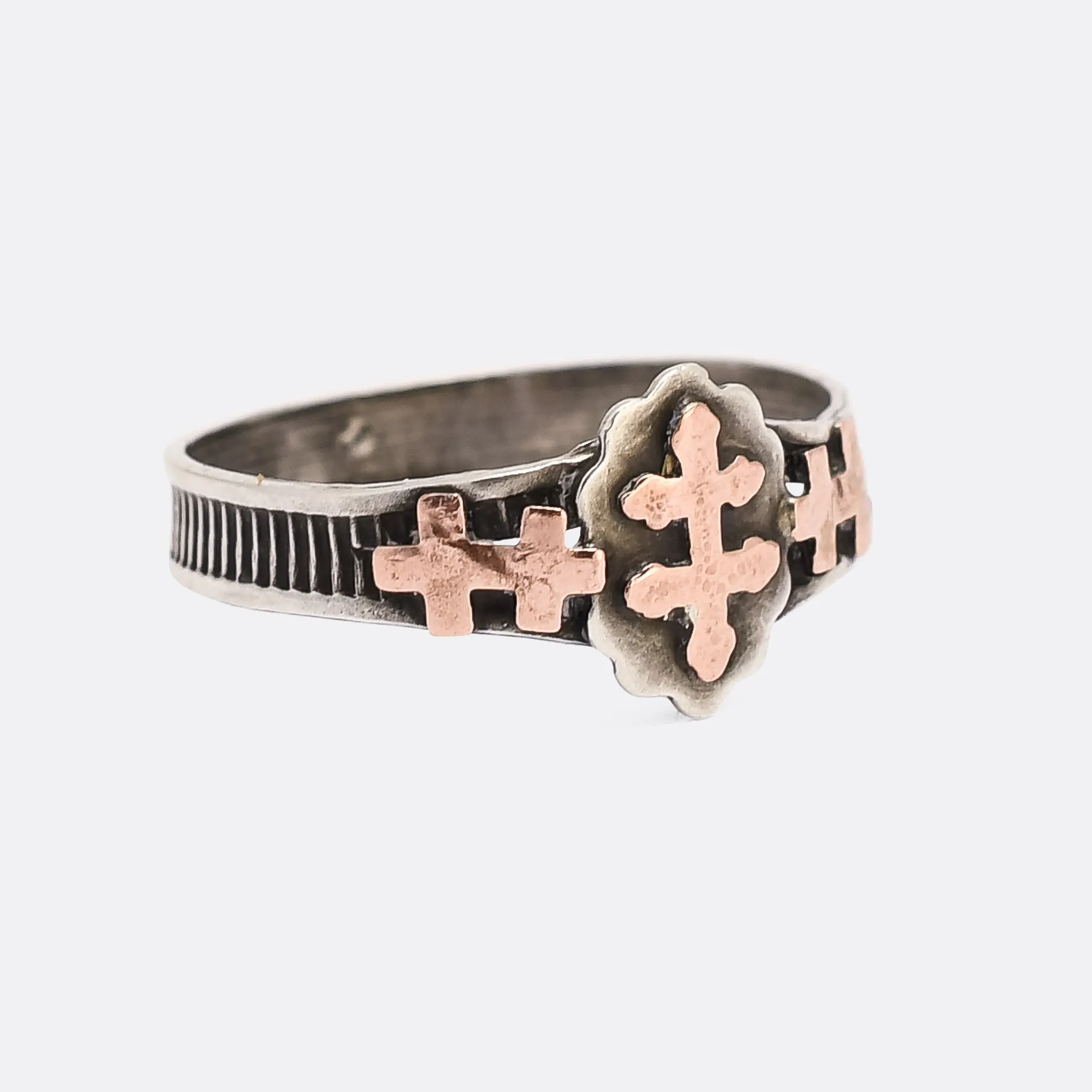 WW2 Free France Cross of Lorraine Ring